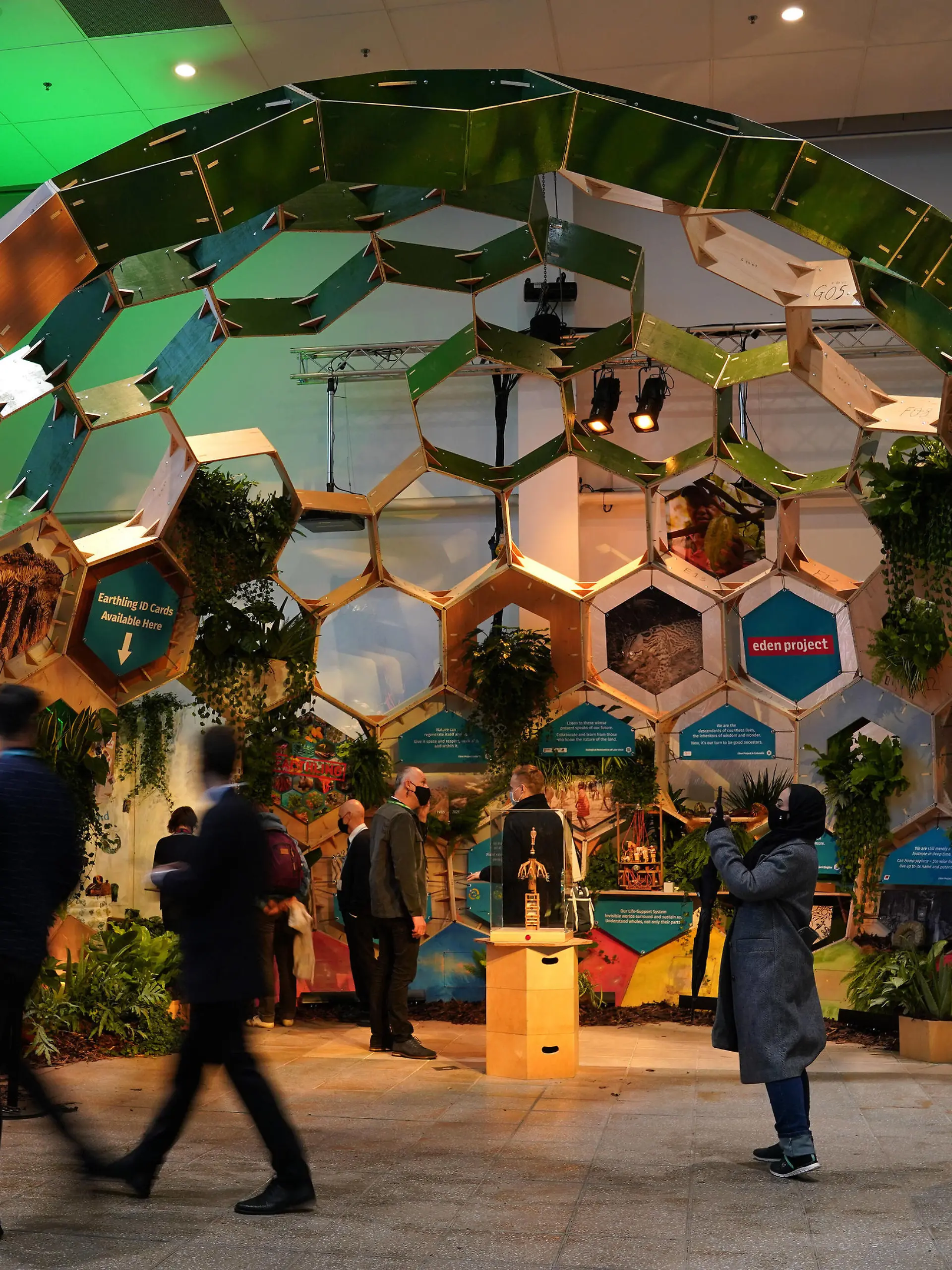  October 31, 2021, Glasgow, UK: The Eden Project Pavilion in the Scottish Event Campus at the start of the Cop26 summit in the city. Picture date: Sunday October 31, 2021. Glasgow UK PUBLICATIONxINxGERxSUIxAUTxONLY - ZUMAp134 20211031_zba_p134_288 Copyright: xAndrewxMilliganx