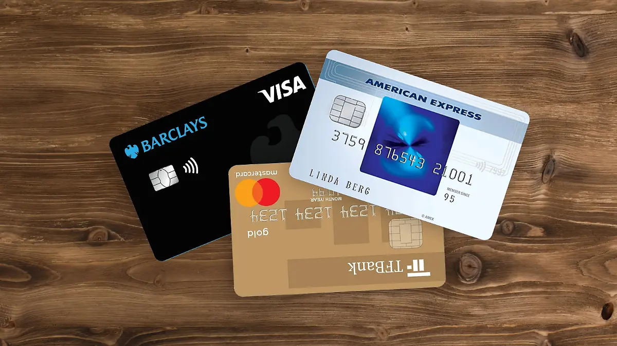 Drei Kreditkarten wie Amex im Vergleich.