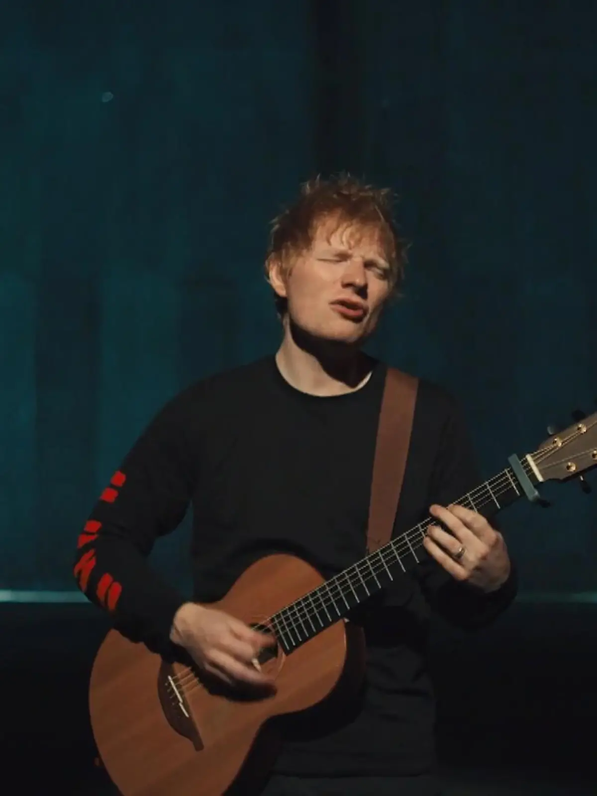 Bild zu: "Ed Sheerans Album "Equals" ist erschienen"
