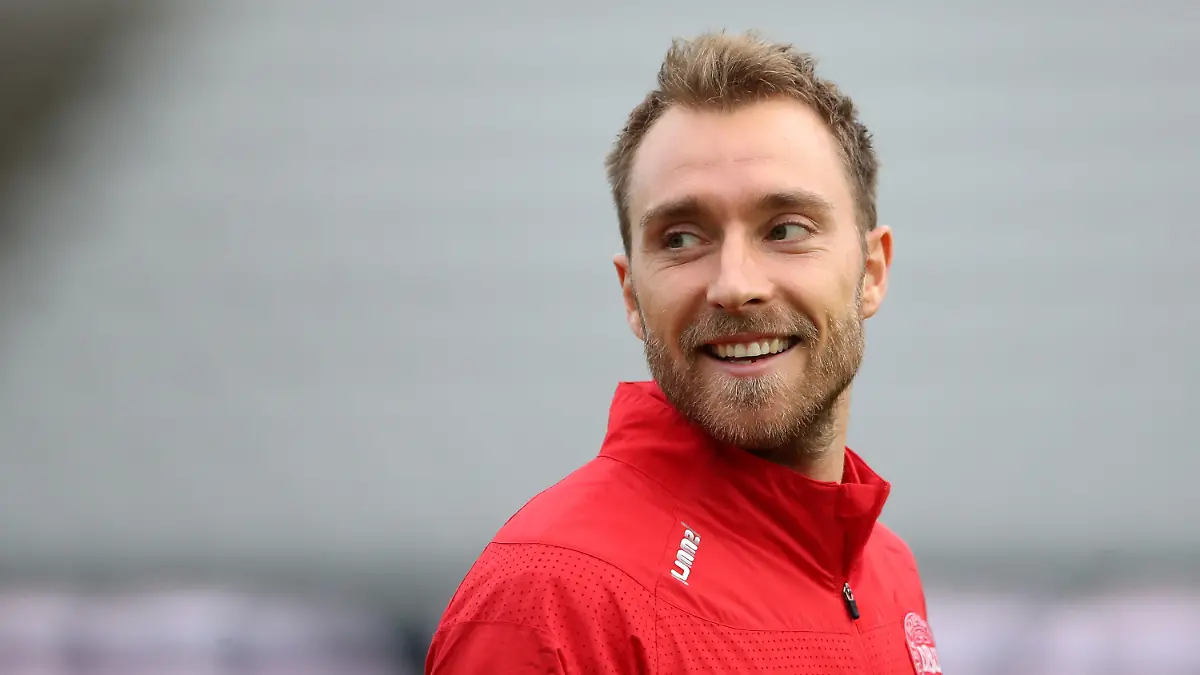 ARCHIV - 12.06.2021, Dänemark, Aarhus: Dänemarks Fußballer Christian Eriksen während einer Trainingseinheit mit der dänischen Nationalmannschaft im Sommer 2021. (zu dpa: «Eriksen zurück in Mailand - Inter: in bester Verfassung») Foto: Tim Goode/PA Wire/dpa +++ dpa-Bildfunk +++