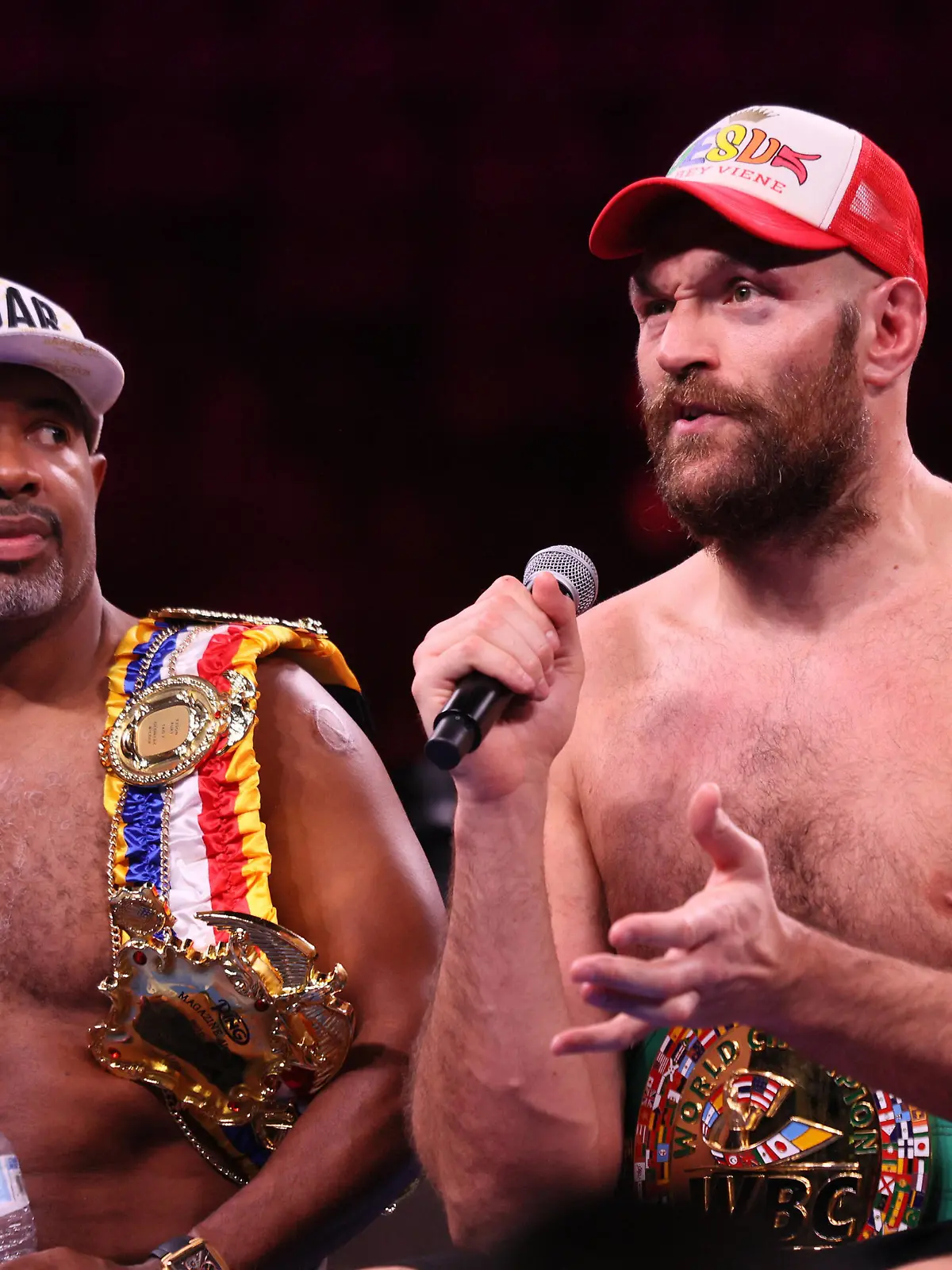 Trainer Sugar Hill Steward and Tyson Fury, both shirtless, appear at the post fight press conference, PK, Pressekonferenz of the Tyson Fury vs Deontay Wilder III 12-round Heavyweight boxing match, at the T-Mobile Arena in Las Vegas, Nevada on Saturday, October 9th, 2021. PUBLICATIONxINxGERxSUIxAUTxHUNxONLY LAV2021100939 JAMESxATOA 
