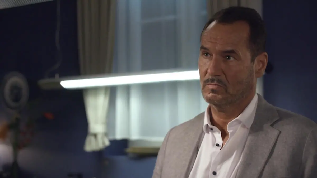 AWZ-Folge vom 03.11.21: Richard erfährt von Justus' Selbstmordversuch