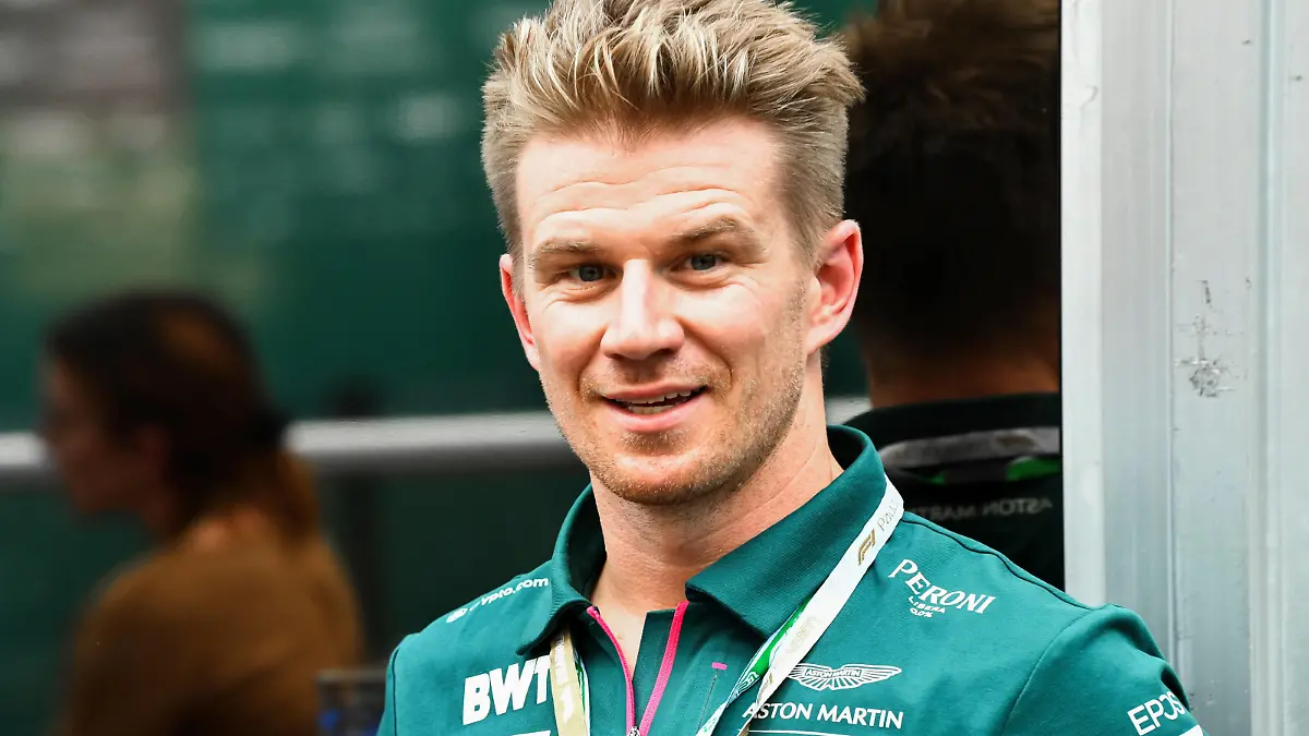  Formula 1 2021: United States GP CIRCUIT OF THE AMERICAS, UNITED STATES OF AMERICA - OCTOBER 23: Nico Hulkenberg, Reserve Driver, Aston Martin during the United States GP at Circuit of the Americas on Saturday October 23, 2021 in Austin, United States of America. Photo by Mark Sutton / Sutton Images Images PUBLICATIONxINxGERxSUIxAUTxHUNxONLY GP2117_201924MS2_7090