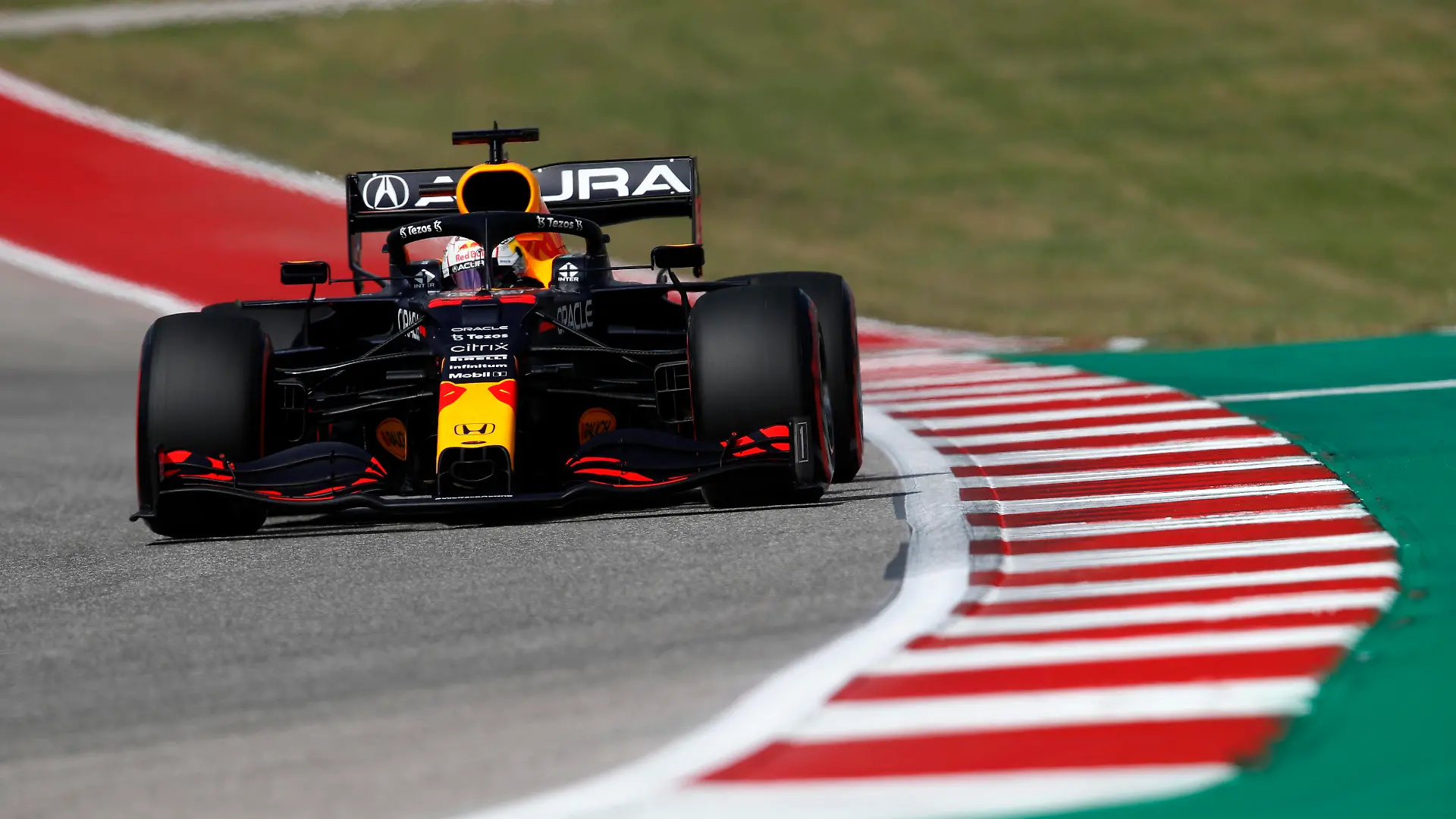 Formula 1 2021: United States GP CIRCUIT OF THE AMERICAS, UNITED STATES OF AMERICA - OCTOBER 23: Max Verstappen, Red Bull Racing RB16B during the United States GP at Circuit of the Americas on Saturday October 23, 2021 in Austin, United States of America. Photo by Zak Mauger / LAT Images Images PUBLICATIONxINxGERxSUIxAUTxHUNxONLY GP2117_182402_54I3835
