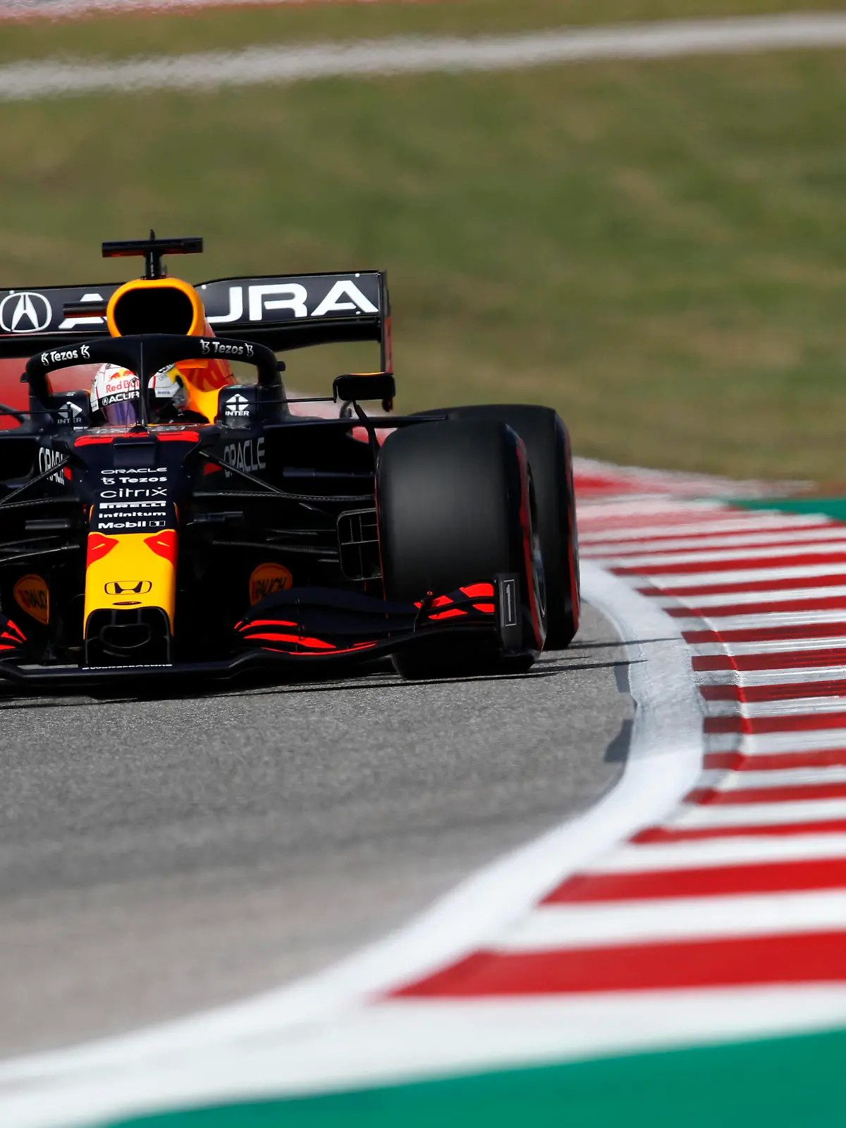  Formula 1 2021: United States GP CIRCUIT OF THE AMERICAS, UNITED STATES OF AMERICA - OCTOBER 23: Max Verstappen, Red Bull Racing RB16B during the United States GP at Circuit of the Americas on Saturday October 23, 2021 in Austin, United States of America. Photo by Zak Mauger / LAT Images Images PUBLICATIONxINxGERxSUIxAUTxHUNxONLY GP2117_182402_54I3835