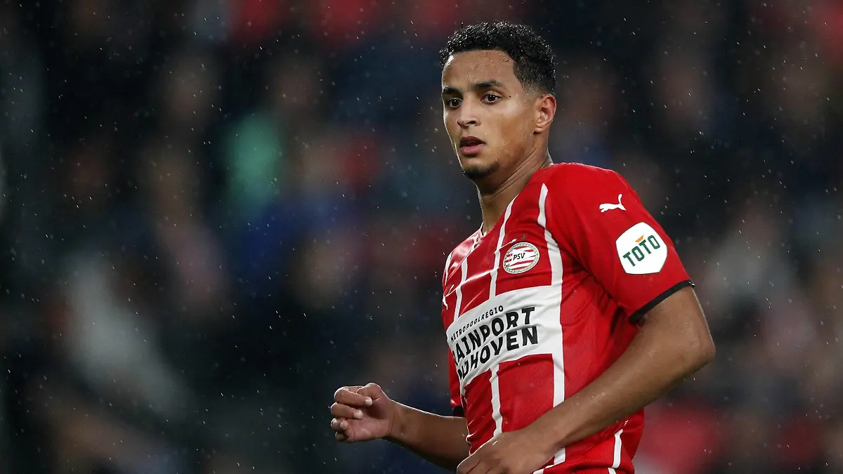 EINDHOVEN - Mohamed Ihattaren of PSV during the friendly match between PSV Eindhoven and PAOK FC at Phillips stadium on July 14, 2021 in Eindhoven, Netherlands. ANP JEROEN PUTMANS International Friendly, Länderspiel, Nationalmannschaft 2021/2022 xVIxANPxSportx/xxANPxIVx *** EINDHOVEN Mohamed Ihattaren of PSV during the friendly match between PSV Eindhoven and PAOK FC at Phillips stadium on July 14, 2021 in Eindhoven, Netherlands ANP JEROEN PUTMANS International Friendly 2021 2022 xVIxANPxSportx xxANPxIVx 433943527 