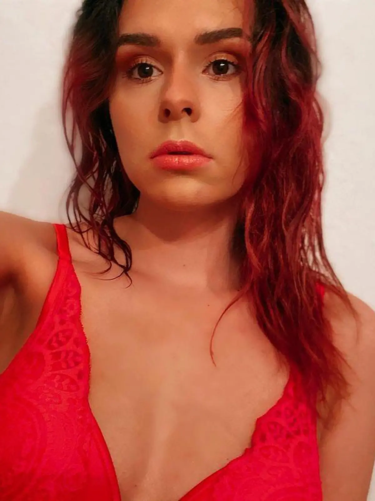 Ex-Bachelor-Teilnehmerin Janin Christin Wallat ist schwanger und bekommt Hass-Mails.