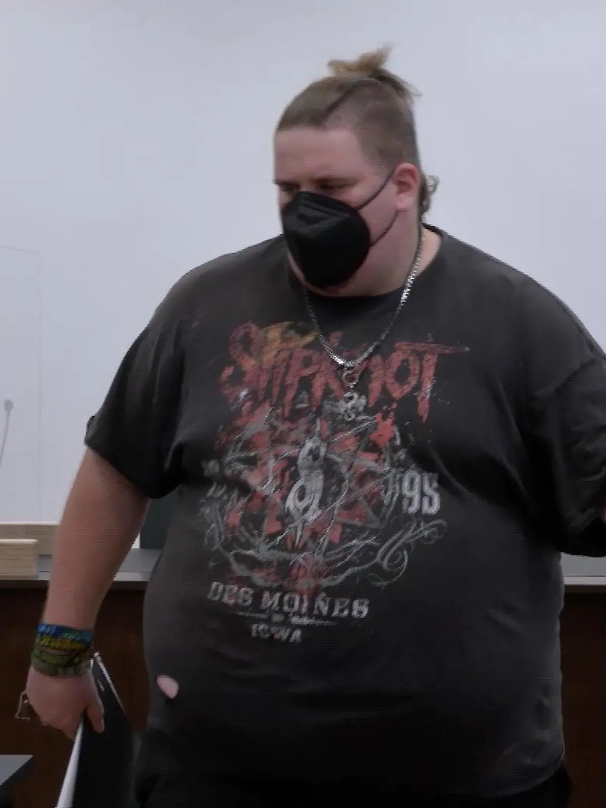Der Youtuber "Drachenlord" steht in Nürnberg vor Gericht.