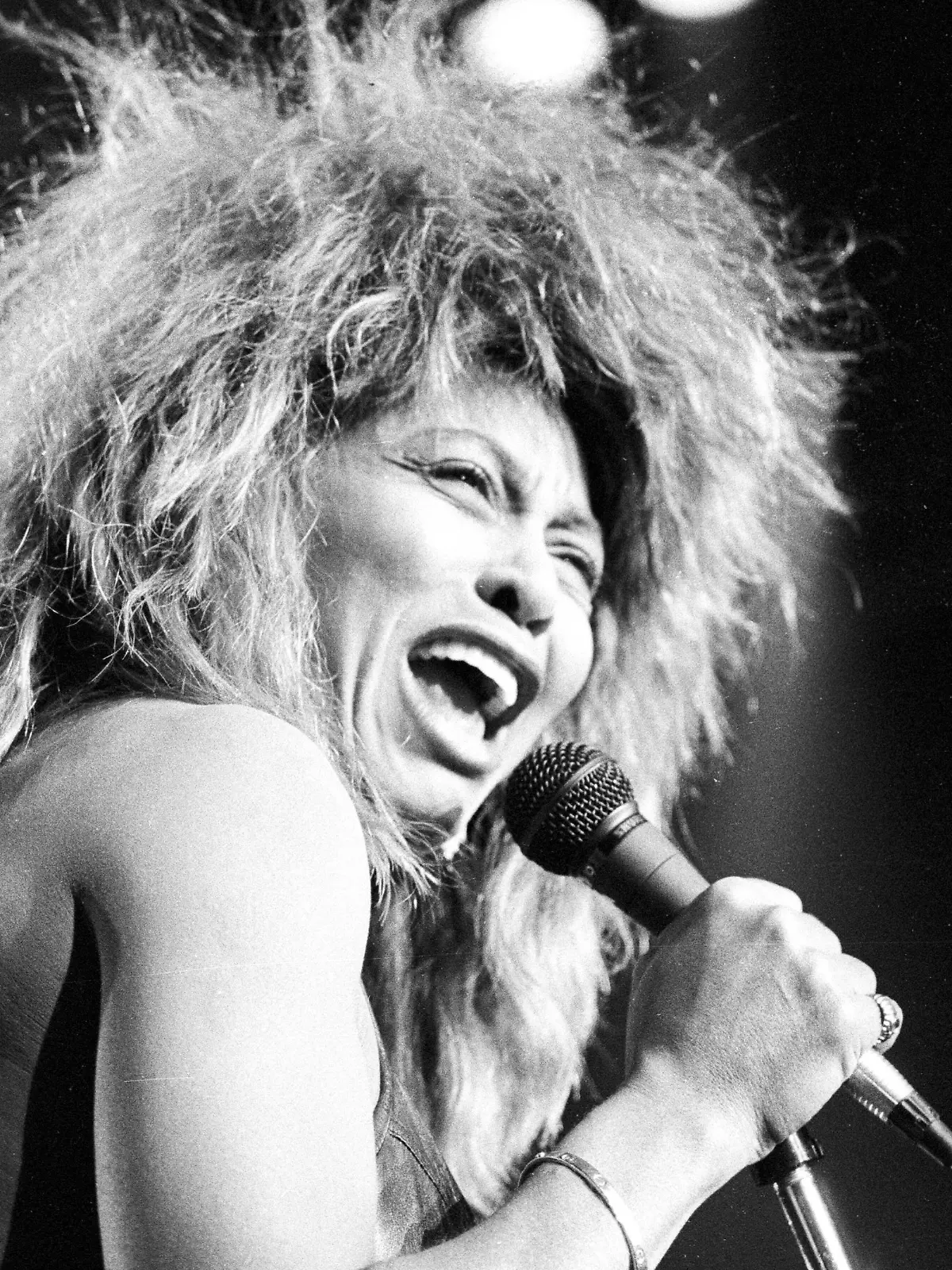 Tina Turner, Konzert in der Deutschlandhalle Berlin

Tina Turner Concert in the German Country Hall Berlin