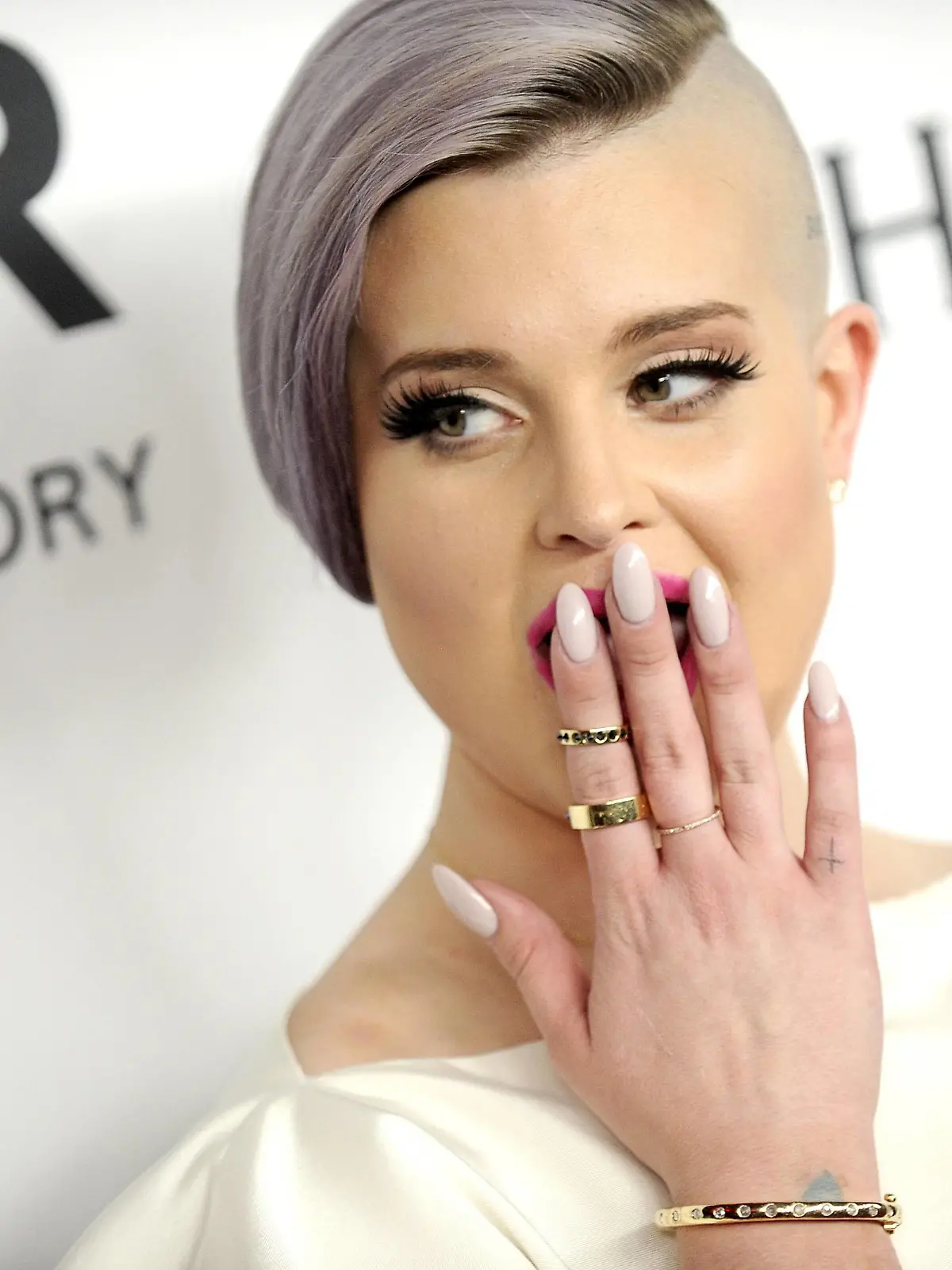 Kelly Osbourne bei der 7. amfAR Inspiration Gala New York im Skylight at Moynihan Station. New York, 09.06.2016 Foto:xD.xVanxTinex/xFuturexImage

Kelly Osbourne at the 7 Amfar Inspiration Gala New York in Skylight AT Moynihan Station New York 09 06 2016 Photo XD xVanxTinex xFuturexImage  