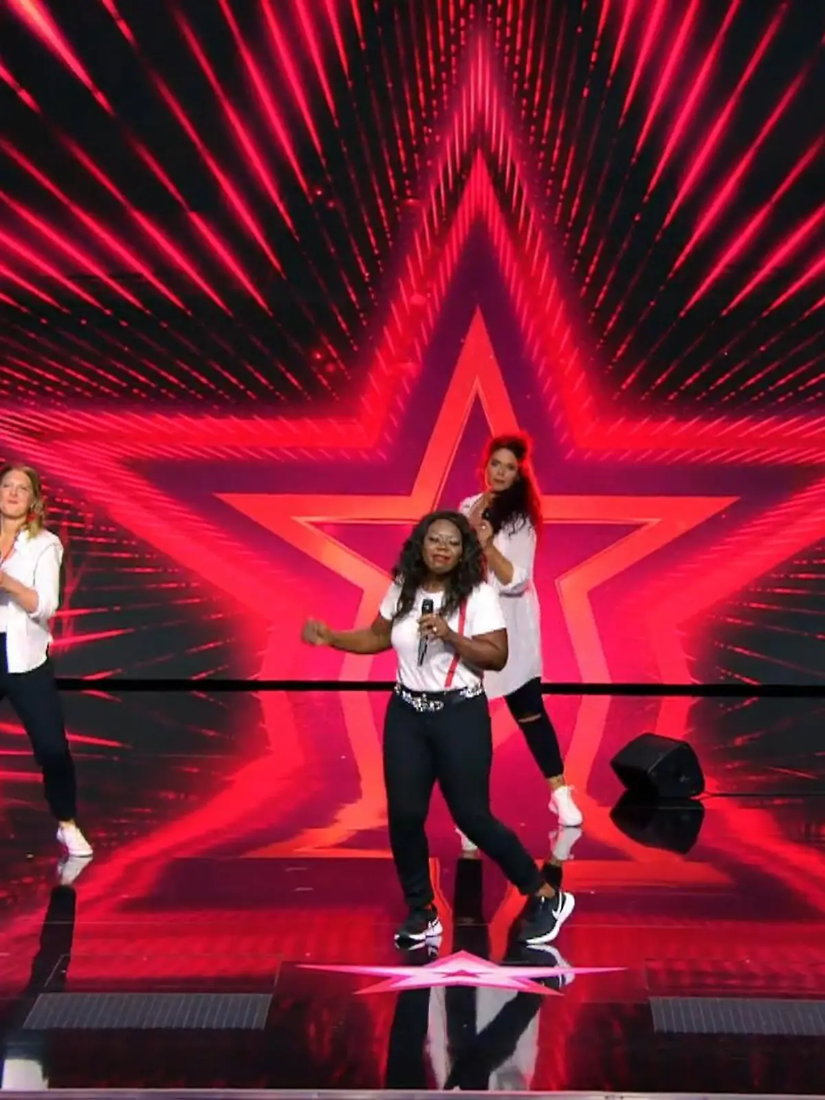 Bild zu: "Gospel-Chor sorgt beim Supertalent für Gänsehaut"
