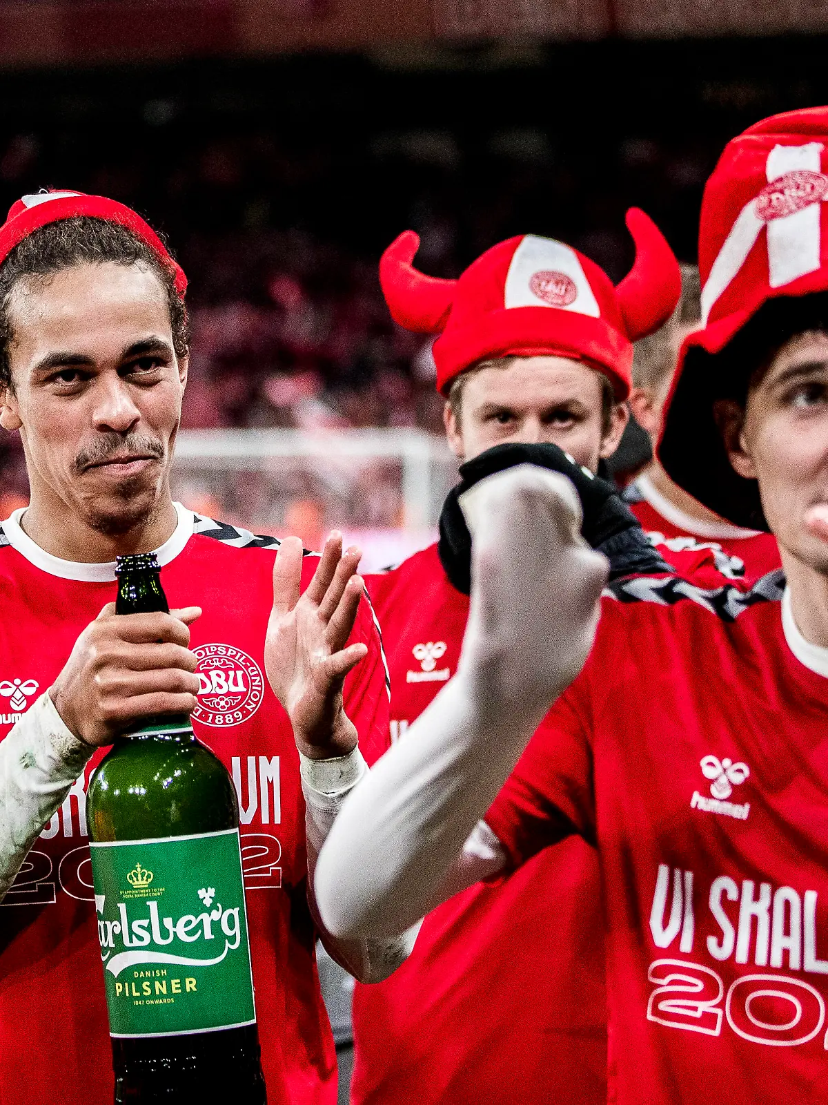 Denmark v Austria, World Cup qualifier, Copenhagen, Denmark Copenhagen, Denmark. 12th, October 2021. Denmark have qualified for the World Cup 2022 in Qatar after a 1-0 win in the UEFA World Cup qualifier between Denmark and Austria at Parken in Copenhagen. Here Yussuf Poulsen is celebrating the victory with beer. Copenhagen Denmark PUBLICATIONxNOTxINxDENxNOR Copyright: xGonzalesxPhoto/LassexLagonix 
