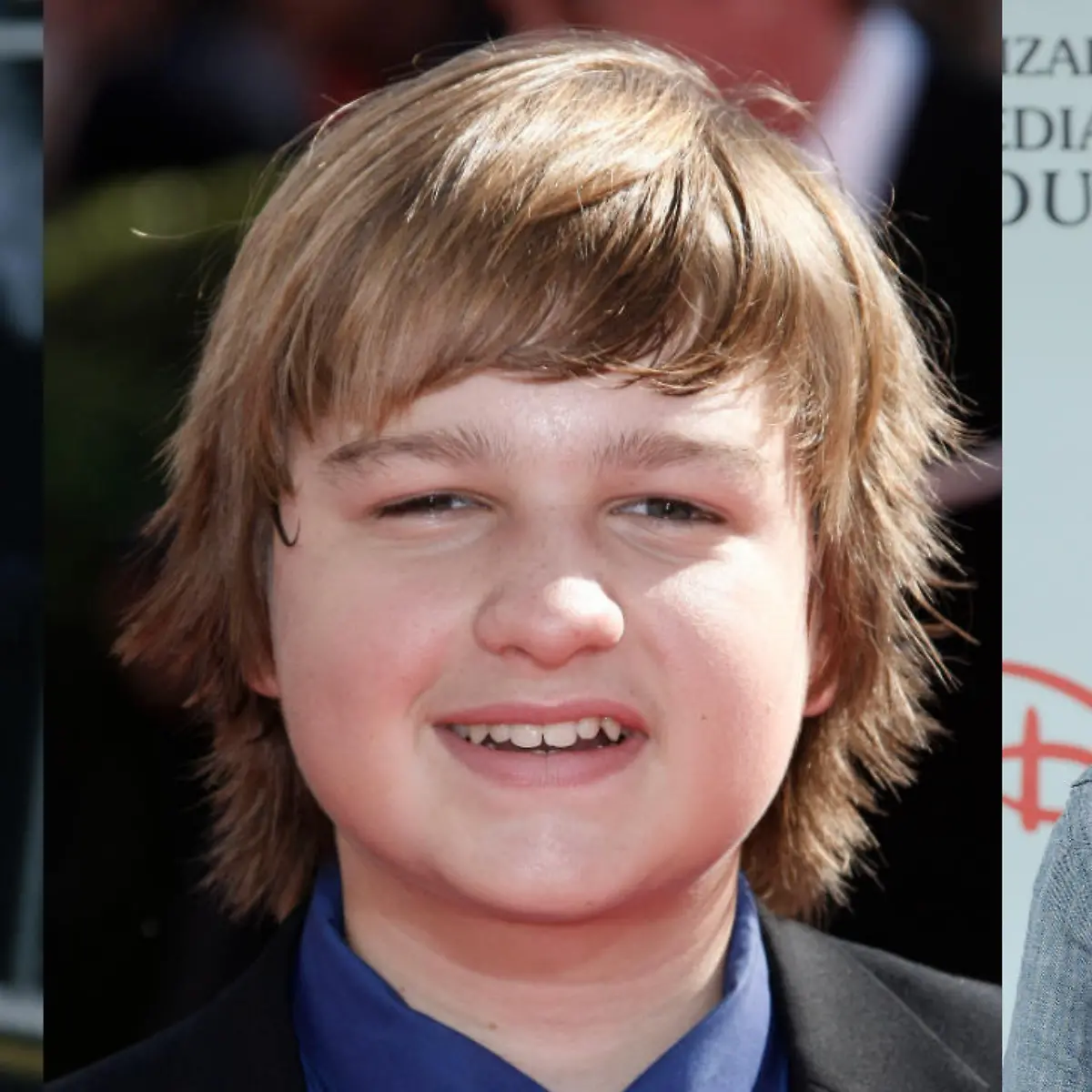 So kennen wir Angus T. Jones aus der Serie \Two and a Half Men\ So kennen wir Angus T. Jones aus der Serie \Two and a Half Men\