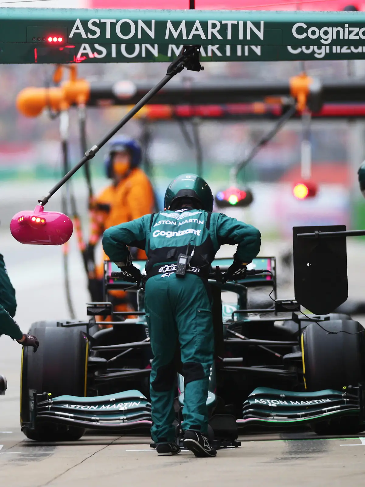 ISTANBUL, TURKEY - OCTOBER 10: Sebastian Vettel of Germany driving the (5) Aston Martin AMR21 Mercedes makes a pitstop during the F1 Grand Prix of Turkey at Intercity Istanbul Park on October 10, 2021 in Istanbul, Turkey. (Photo by Peter Fox/Getty Images)