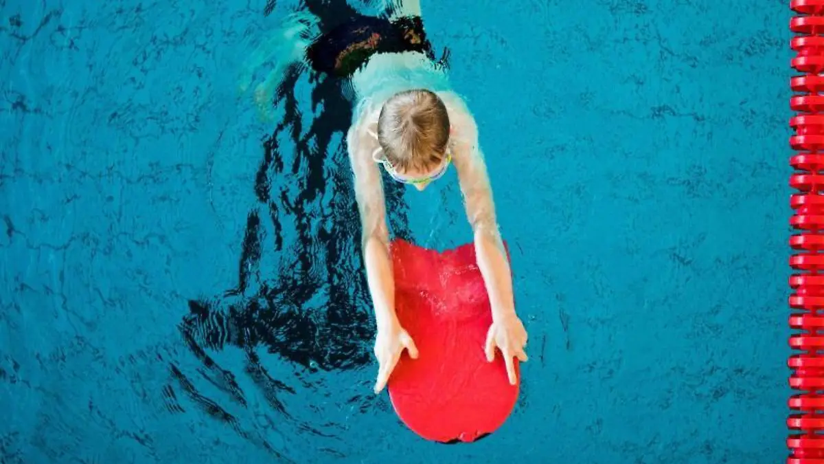 Kinder-Schwimmkurs