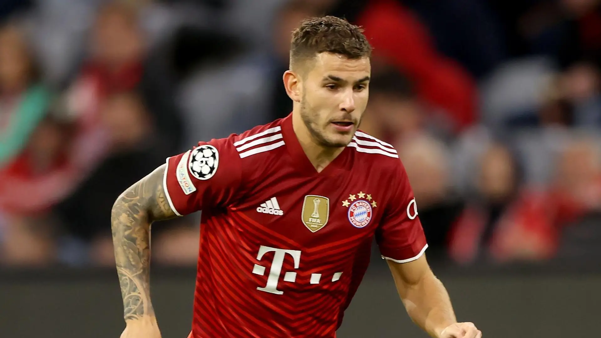 MUNICH, GERMANY - SEPTEMBER 29: Lucas Hernandez of FC Bayern München runs with the ball during the UEFA Champions League group E match between FC Bayern München and Dinamo Kiev at Allianz Arena on September 29, 2021 in Munich, Germany. (Photo by Alexander Hassenstein/Getty Images)