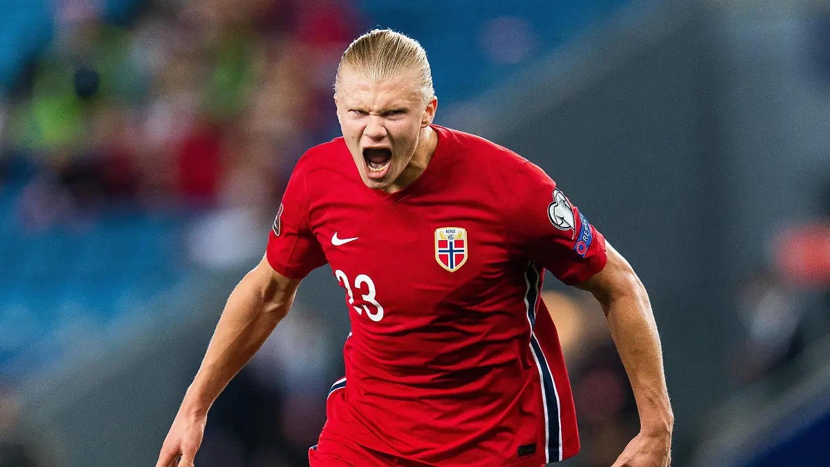 Sport Themen der Woche KW36 Sport Bilder des Tages 210907 Erling Braut Haaland of Norway celebrates after he scored 5-1 during the FIFA World Cup, WM, Weltmeisterschaft, Fussball Qualifier football match between Norway and Gibraltar on September 7, 2021 in Oslo. Photo: Jon Olav Nesvold / BILDBYRAN / COP 217 / VG0162 bbeng fotball soccer football fotboll fifa world cup qualifiers vm-kvalifisering vm kvalik landskamp norge norway gibraltar jubel *** 210907 Erling Braut Haaland of Norway celebrates after he scored 5 1 during the FIFA World Cup Qualifier football match between Norway and Gibraltar on September 7, 2021 in Oslo Photo Jon Olav Nesvold BILDBYRAN COP 217 VG0162 bbeng fotball soccer football fotboll fifa world cup qualifiers vm qualification world cup qualifier norway norway gibraltar cheers, PUBLICATIONxNOTxINxSWExNORxAUT Copyright: JONxOLAVxNESVOLD BB210907JE090