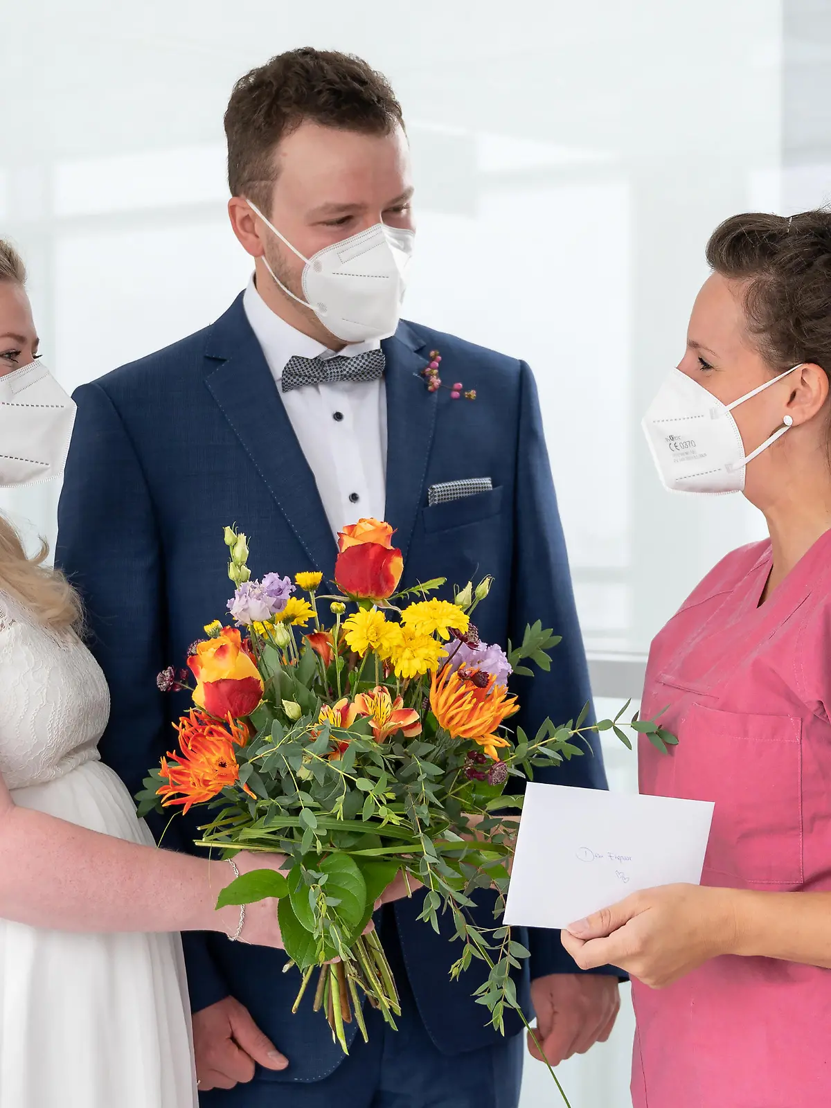 Die Geburtshilfe der Universitätsmedizin Halle ermöglicht eine Hochzeit auf Station.