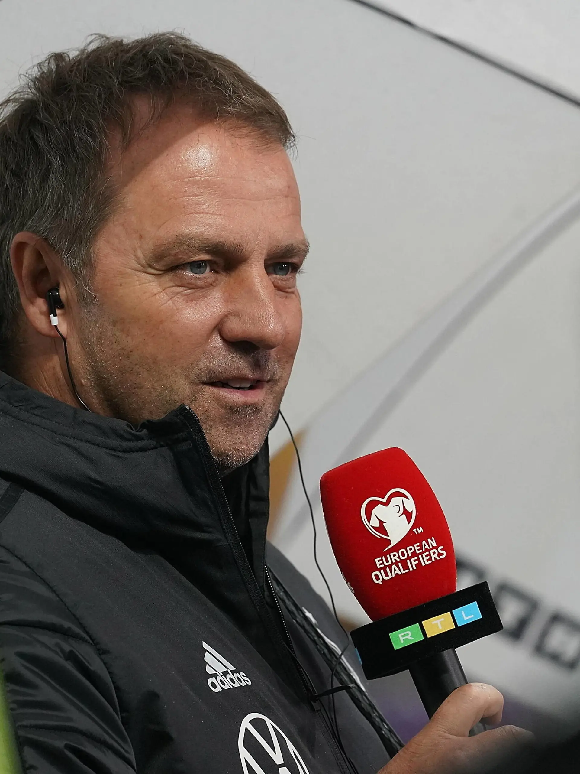  MKD, WM Qualifikation, Nordmazedonien vs Deutschland / 11.10.2021, Toshe Proeski Arena, Skopje, MKD, WM Qualifikation, Nordmazedonien vs Deutschland , im Bild Trainer Hansi Flick Deutschland *** MKD, World Cup Qualification, North Macedonia vs Germany 11 10 2021, Toshe Proeski Arena, Skopje, MKD, World Cup Qualification, North Macedonia vs Germany , in picture coach Hansi Flick Germany. nordphotoxGmbHx/xBratic nph00250