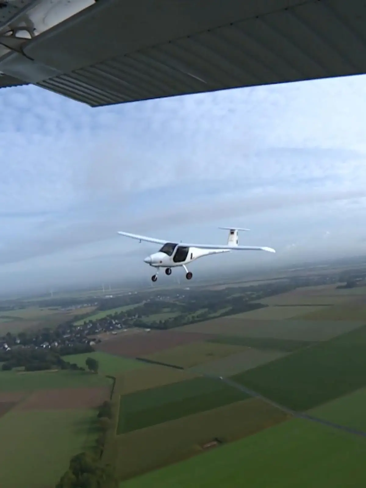 Bild zu: "Flugschule setzt auf E-Flugzeuge"