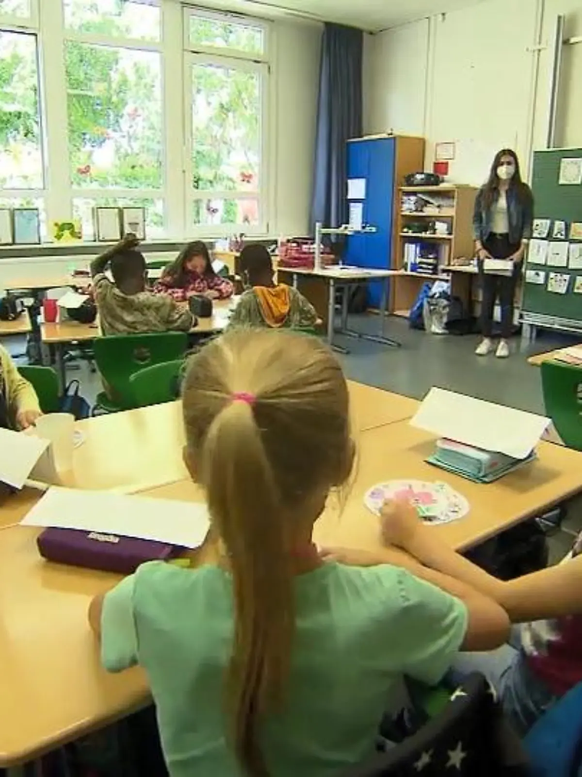 Bild zu: "Schüler sollen Lehrer duzen"