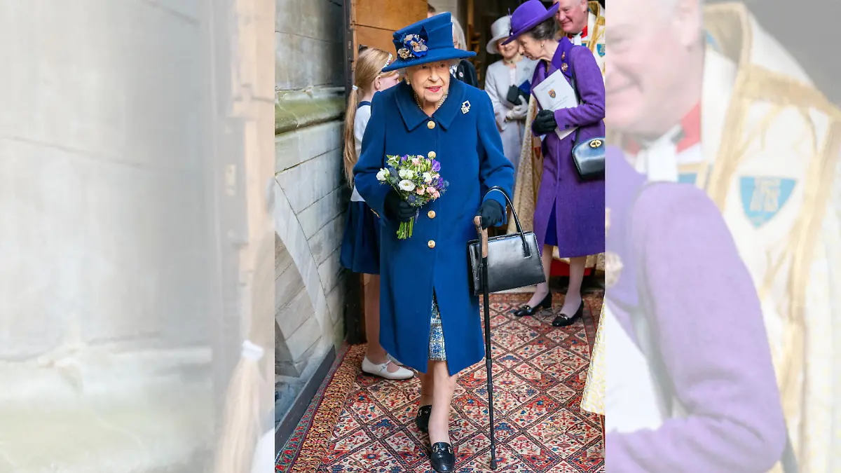 Queen Elizabeth II. erschien mit Gehstock in der Öffentlichkeit. Das tut sie normaler Weise nicht.
