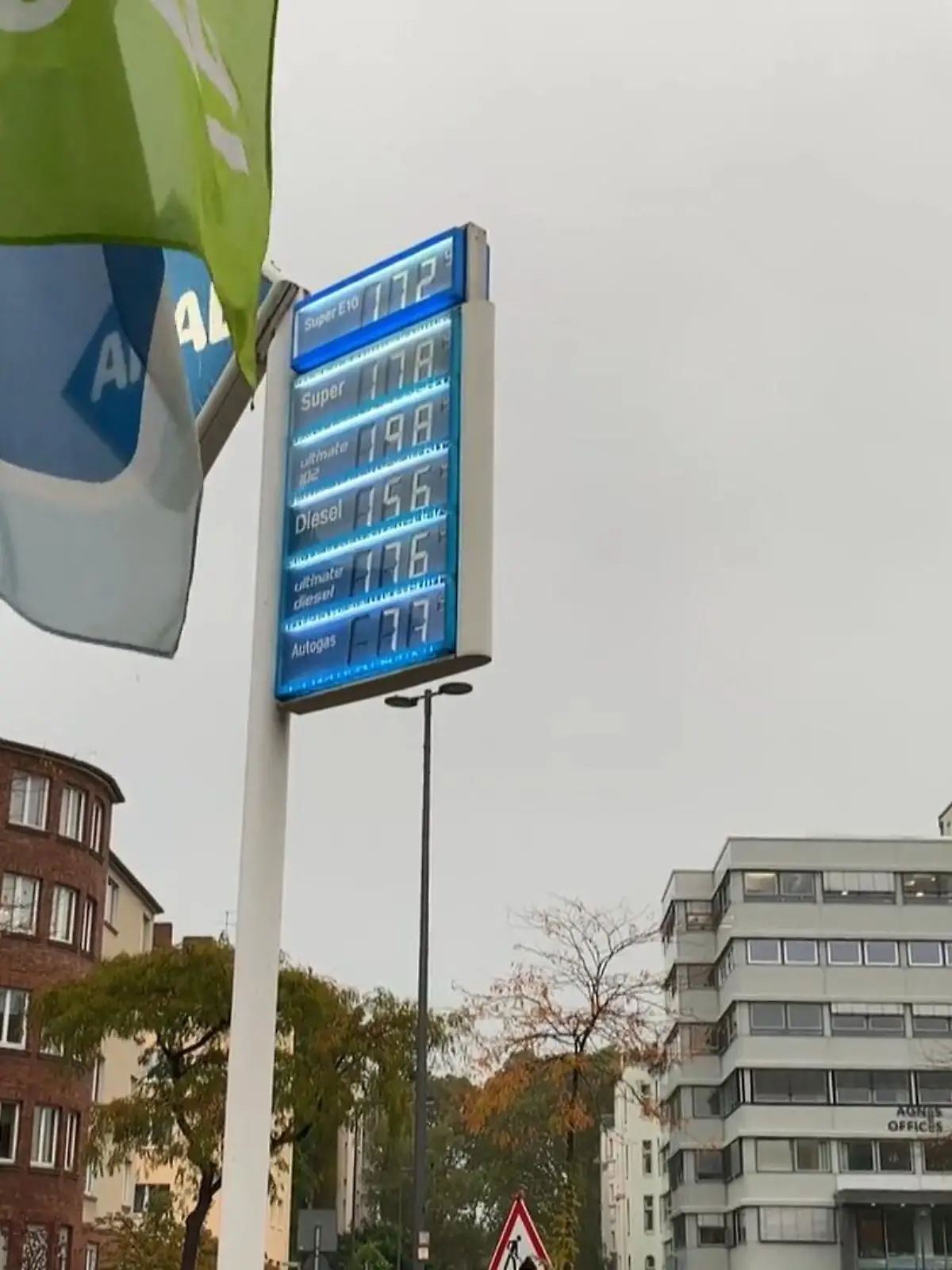 Bild zu: "ADAC mit Spar-Test"