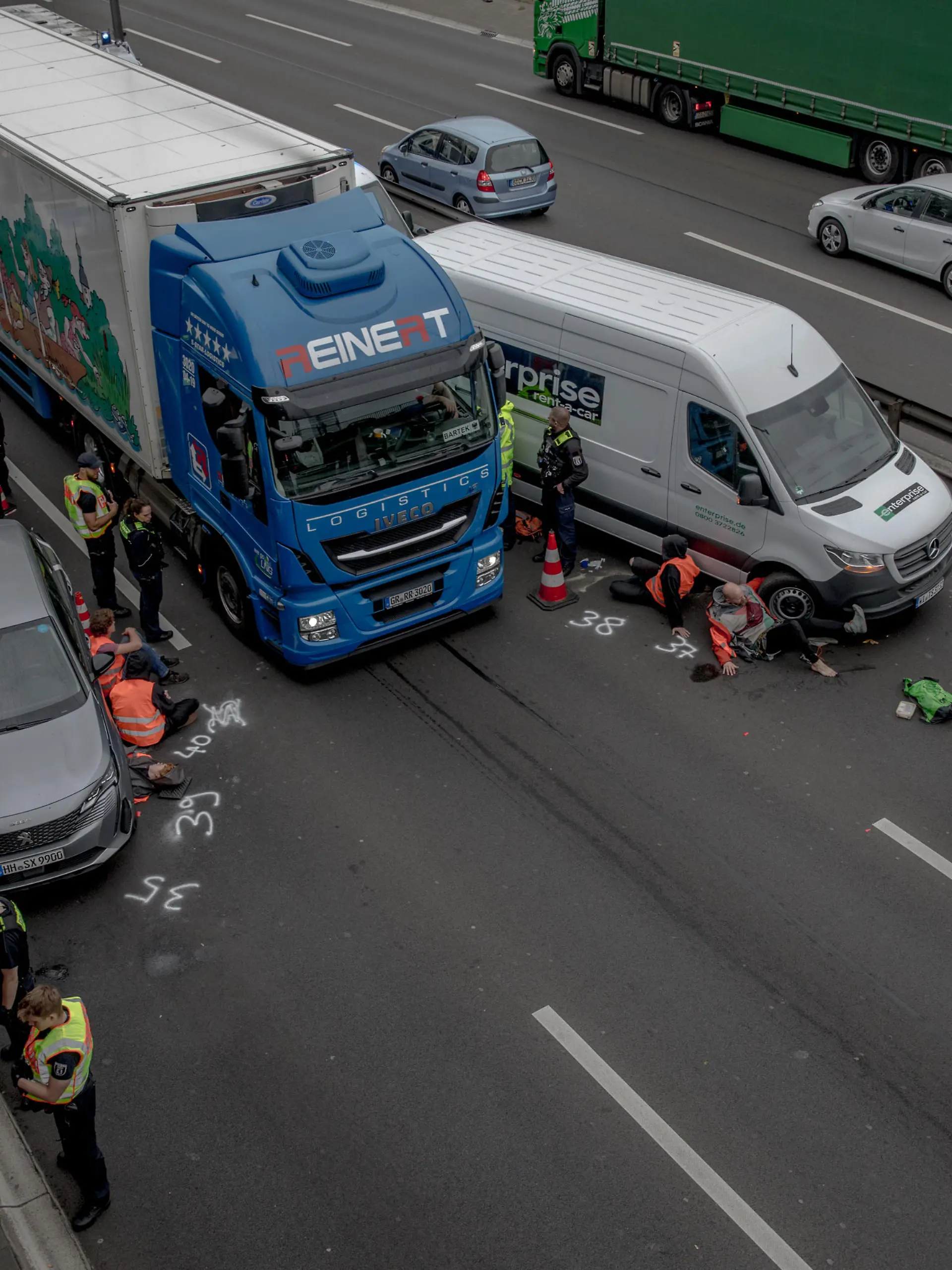 May 23, 2023, Berlin, Germany: On May 23, 2023, the climate activists group ''Letzte Generation'' (Last Generation) blocked the A100 freeway. They adhered themselves to rental cars and a rental van using glue. They also attached themselves to the tires of vehicles. As a result, the police had to deploy heavy equipment near the Paulsborner BrÃ¼cke (Paulsborn Bridge) to remove the activists. The blockade on the A100 is one of the group's actions aimed at pressuring the German government to take more robust measures against the climate crisis. The activists of the ''Letzte Generation'' employ methods of civil disobedience to enforce their demands. The group has gained attention and faced criticism due to using glue to attach themselves to road surfaces during protests. However, the public's response to their actions has been largely negative. These blockades often lead to legal convictions, mainly for coercion, in Germany. Many activists have been fined. (Credit Image: © Michael Kuenne/PRESSCOV via ZUMA Press Wire) / action press