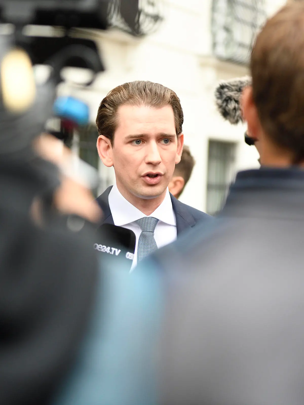 Pressestatement von Sebastian Kurz ÖVP vor dem Bundeskanzleramt in Wien