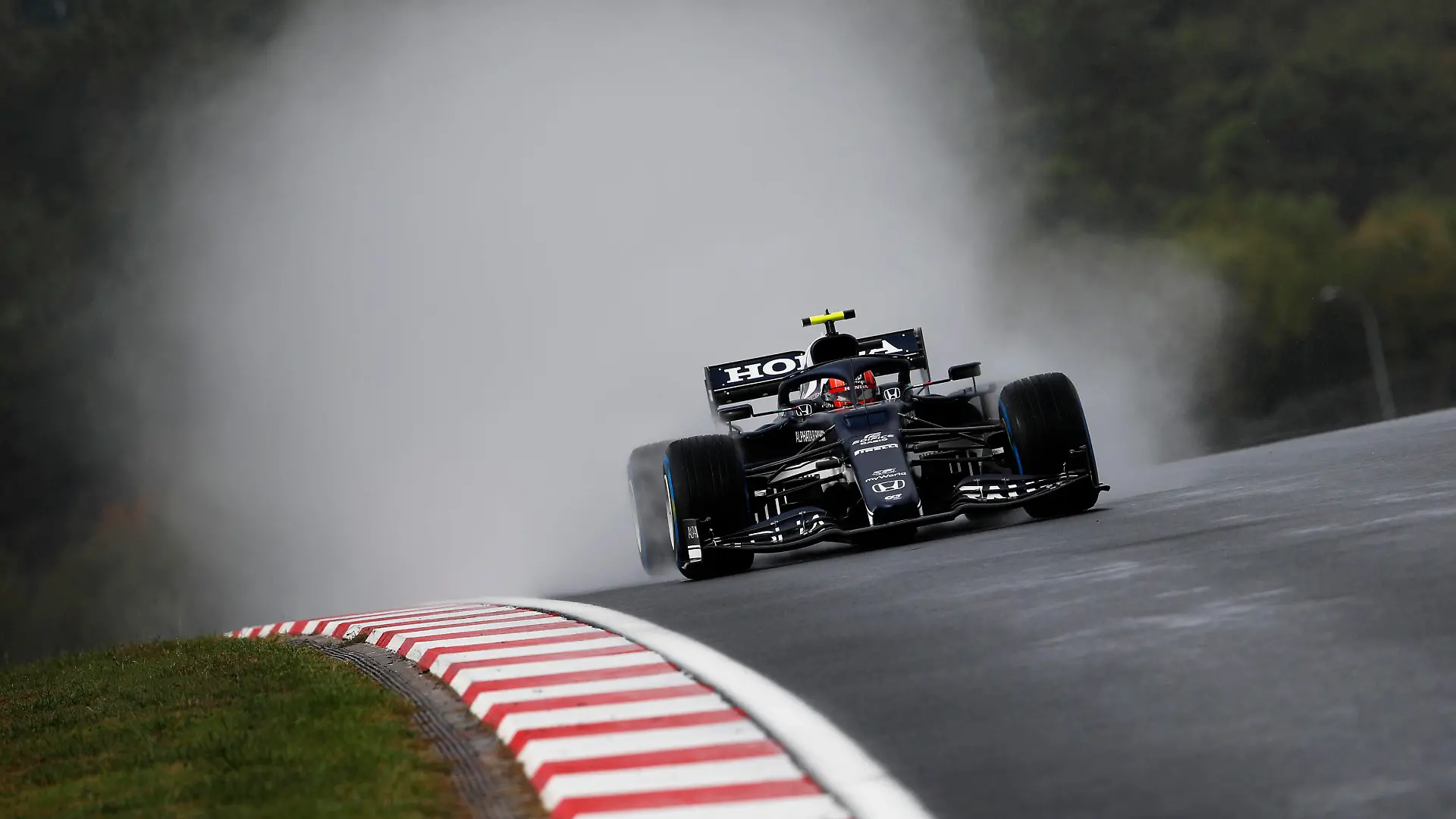 Formula 1 2021: Turkish GP ISTANBUL PARK, TURKEY - OCTOBER 09: Pierre Gasly, AlphaTauri AT02 during the Turkish GP at Istanbul Park on Saturday October 09, 2021, Turkey. Photo by Zak Mauger / LAT Images Images PUBLICATIONxINxGERxSUIxAUTxHUNxONLY GP2116_090718_56I1601