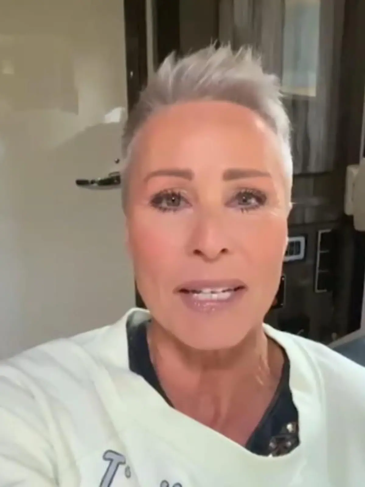 Sonja Zietlow freut sich über den geplanten Locationwechsel des Dschungelcamps!