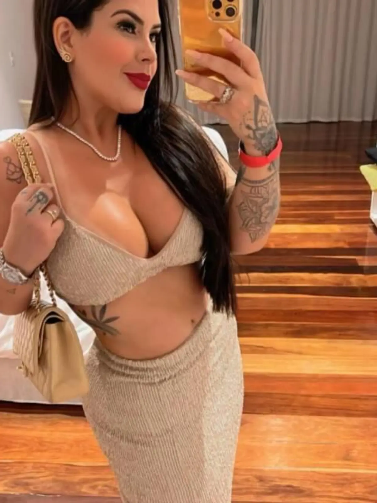 Ein Selfie von der brasilianischen Fitness-Influencerin Luanne J.