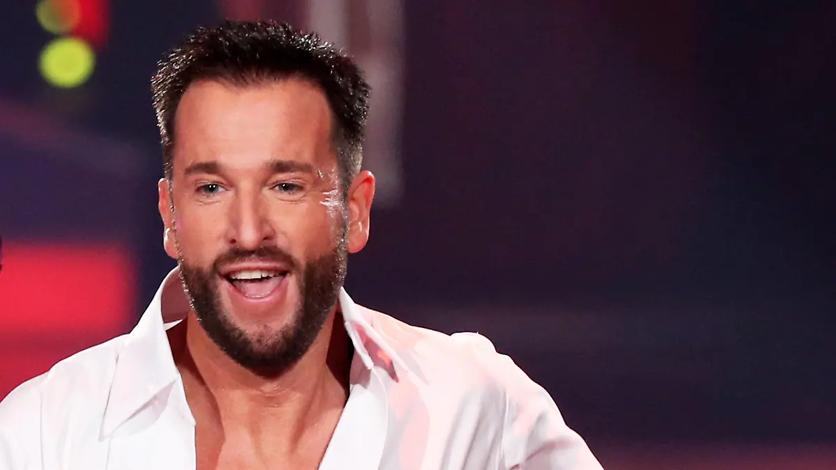 ARCHIV - 02.04.2016, Nordrhein-Westfalen, Köln: Michael Wendler tanzt im Coloneum in der RTL-Tanzshow "Let's Dance". Der Schlagersänger wirbt mit einer umgedichteten Version seines Songs «Egal» für die Supermarktkette Kaufland. Foto: Rolf Vennenbernd/dpa +++ dpa-Bildfunk +++