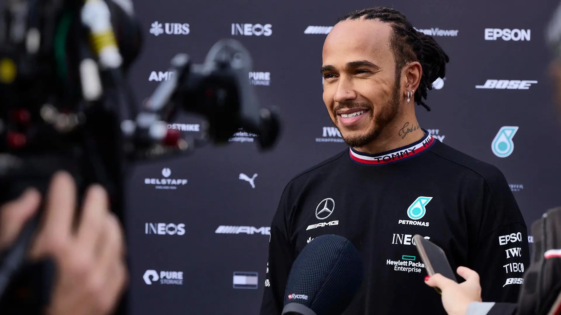 Formula 1 2021: Turkish GP ISTANBUL PARK, TURKEY - OCTOBER 08: Sir Lewis Hamilton, Mercedes, is interviewed during the Turkish GP at Istanbul Park on Friday October 08, 2021, Turkey. Photo by Steve Etherington / LAT Images Images PUBLICATIONxINxGERxSUIxAUTxHUNxONLY GP2116_122442SNE44787
