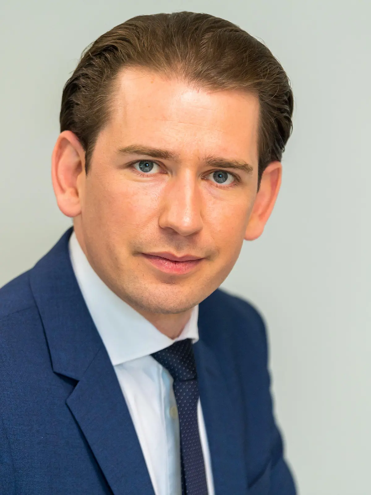 ARCHIV - 11.05.2021, Bayern, München: Sebastian Kurz, Bundeskanzler der Republik Österreich, aufgenommen während eines Interviews mit der Deutschen Presse Agentur auf dem Filmgelände der Bavaria Studio bei München. (Zu dpa "Korruptionsermittler bestätigen Verfahren gegen Österreichs Kanzler") Foto: Peter Kneffel/dpa +++ dpa-Bildfunk +++