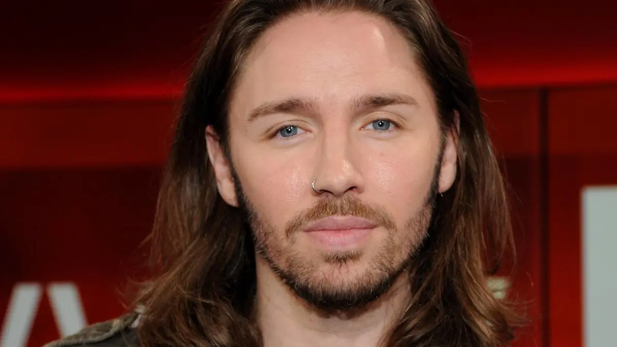 Der Musiker Gil Ofarim zu Gast in der ARD Talkshow Hart aber fair am 14.05.2018 in Köln. *** The musician Gil Ofarim on the ARD talk show Hart but fair on 14 05 2018 in Cologne