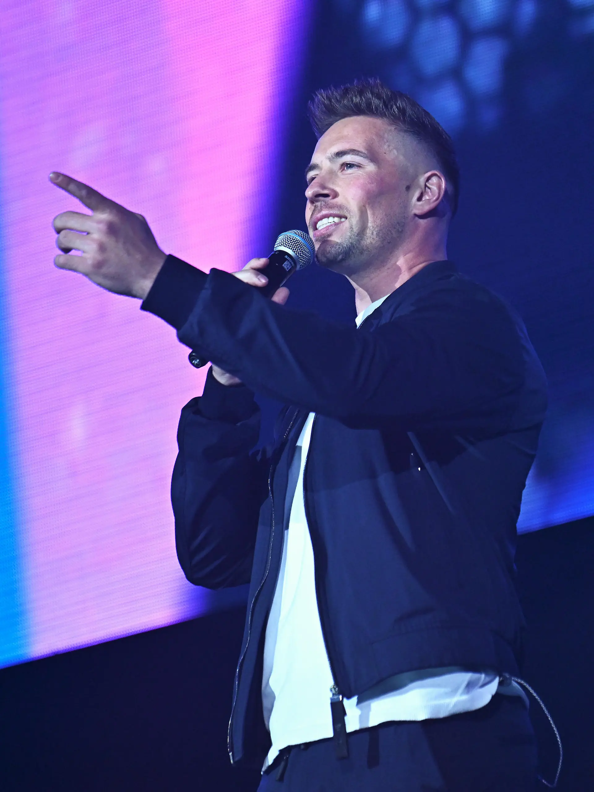 Ramon Roselly bei der Schlagernacht in der Barclaycard Arena in Hamburg  / 060523
