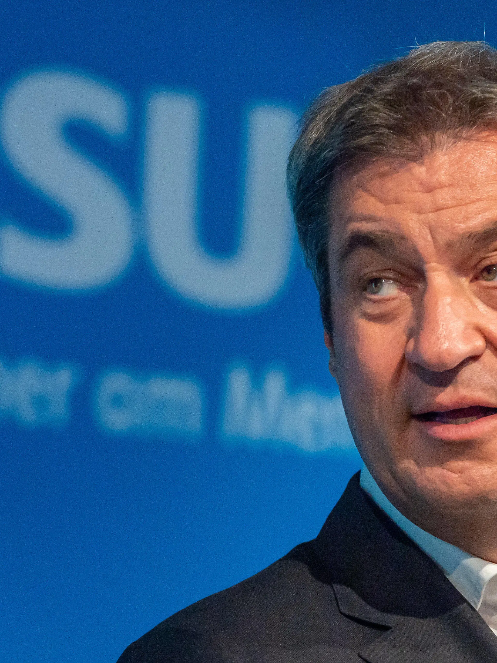 ARCHIV - 19.08.2021, Bayern, München: Markus Söder, CSU-Parteivorsitzender und Ministerpräsident von Bayern, nimmt nach einer Video-Konferenz des CSU-Präsidiums zur Lage in Afghanistan an einer Pressekonferenz in der CSU-Landesleitung teil. (zu dpa "CSU-Parteitag startet mit Söder-Wahl - Rufe nach Geschlossenheit") Foto: Peter Kneffel/dpa +++ dpa-Bildfunk +++