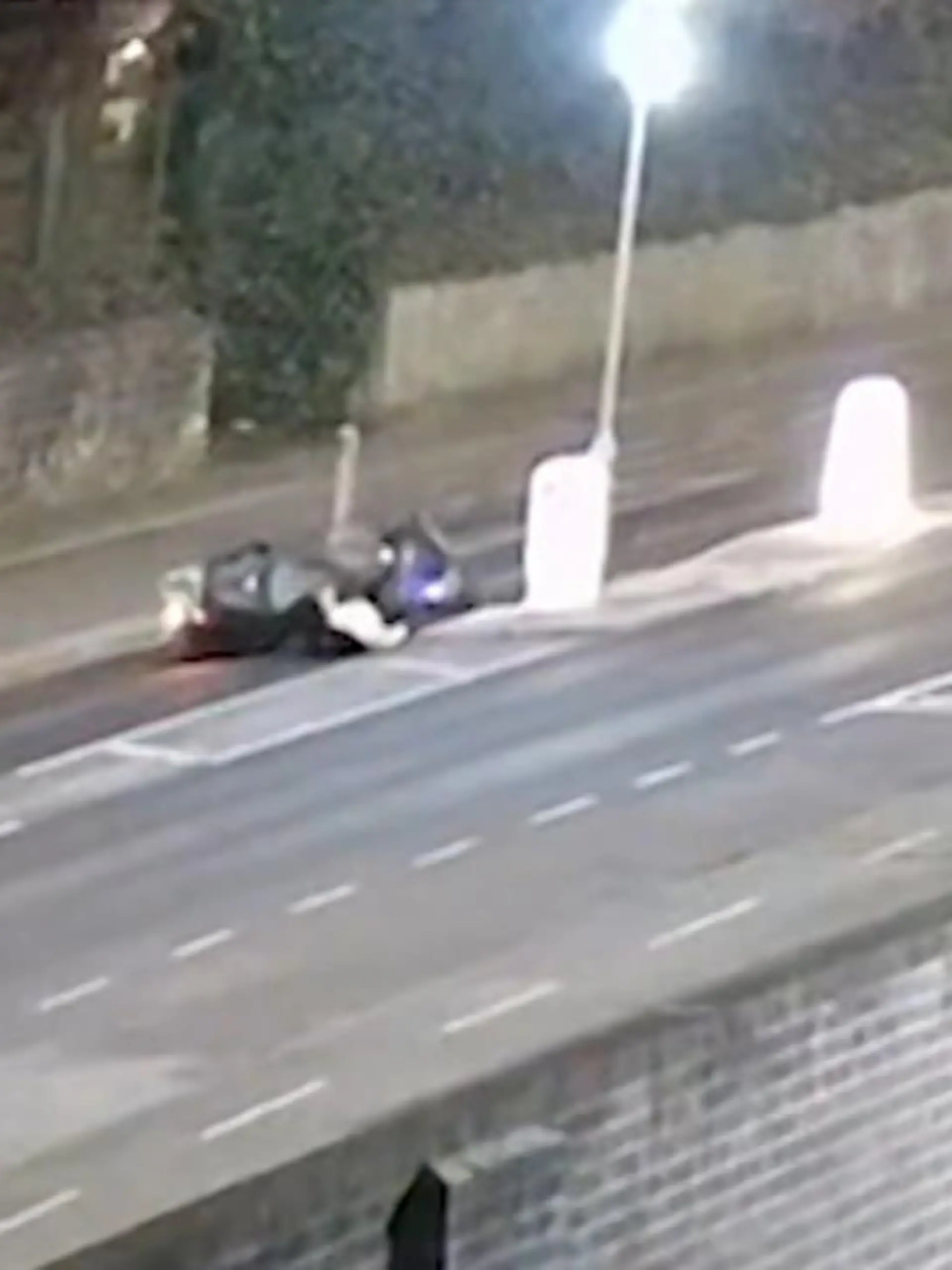 Bild zu: "Dieser Motorrad-Unfall ist fake! "