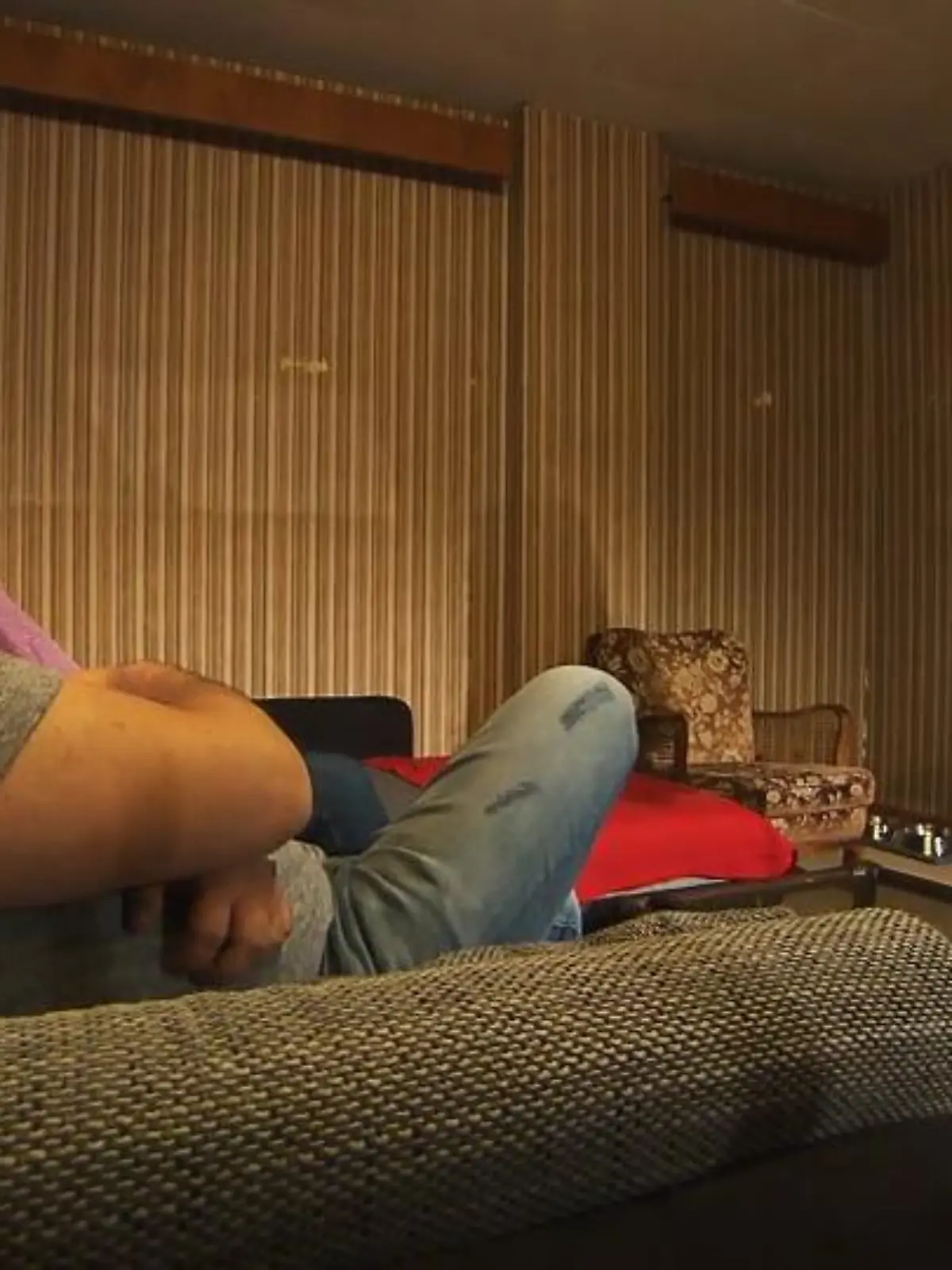 Bild zu: "Stimmwunder Elena trällert im Wohnzimmer wie eine Große"
