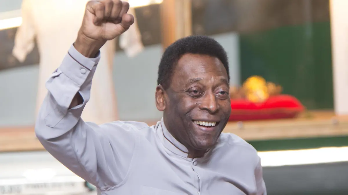 Brasilien: Santos: Pele. Museum für Fußball-Legende in Santos eröffnet Autoridades presentes na inauguraÃßão do Museu Pelé em durante InauguraÃßão Museu Pelé em Santos. SANTOS/SP, Brasil 15/06/2014. ( x(181)xLuizxFernandoxMenezesx/xFox PUBLICATIONxNOTxINxBRA (24962) InauguraÃßão Museu PelBrazil Santos Pele Museum for Football Legend in Santos opens Na Do Museu euro Durante Museu euro Santos Santos SP Brasil 15 06 2014 X 181 PUBLICATIONxNOTxINxBRA Museu Pel