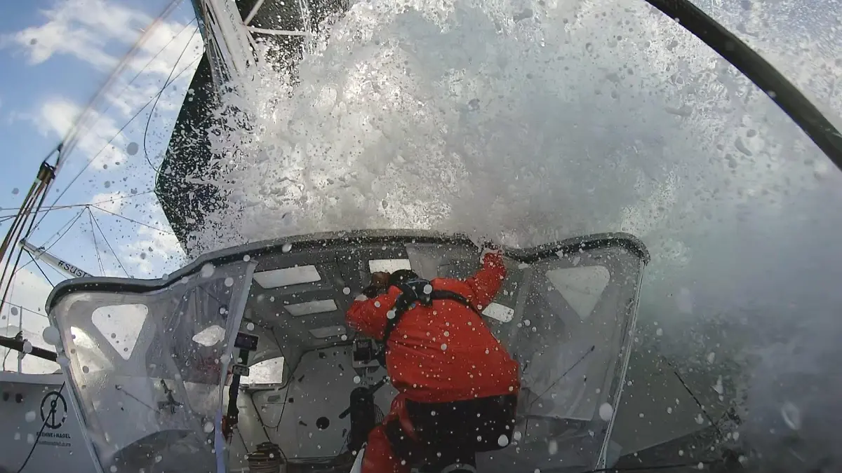 Boris Herrmann auf der härtesten Segelregatta der Welt

Die Verwendung des sendungsbezogenen Materials ist nur mit dem Hinweis und Verlinkung auf TVNOW gestattet.