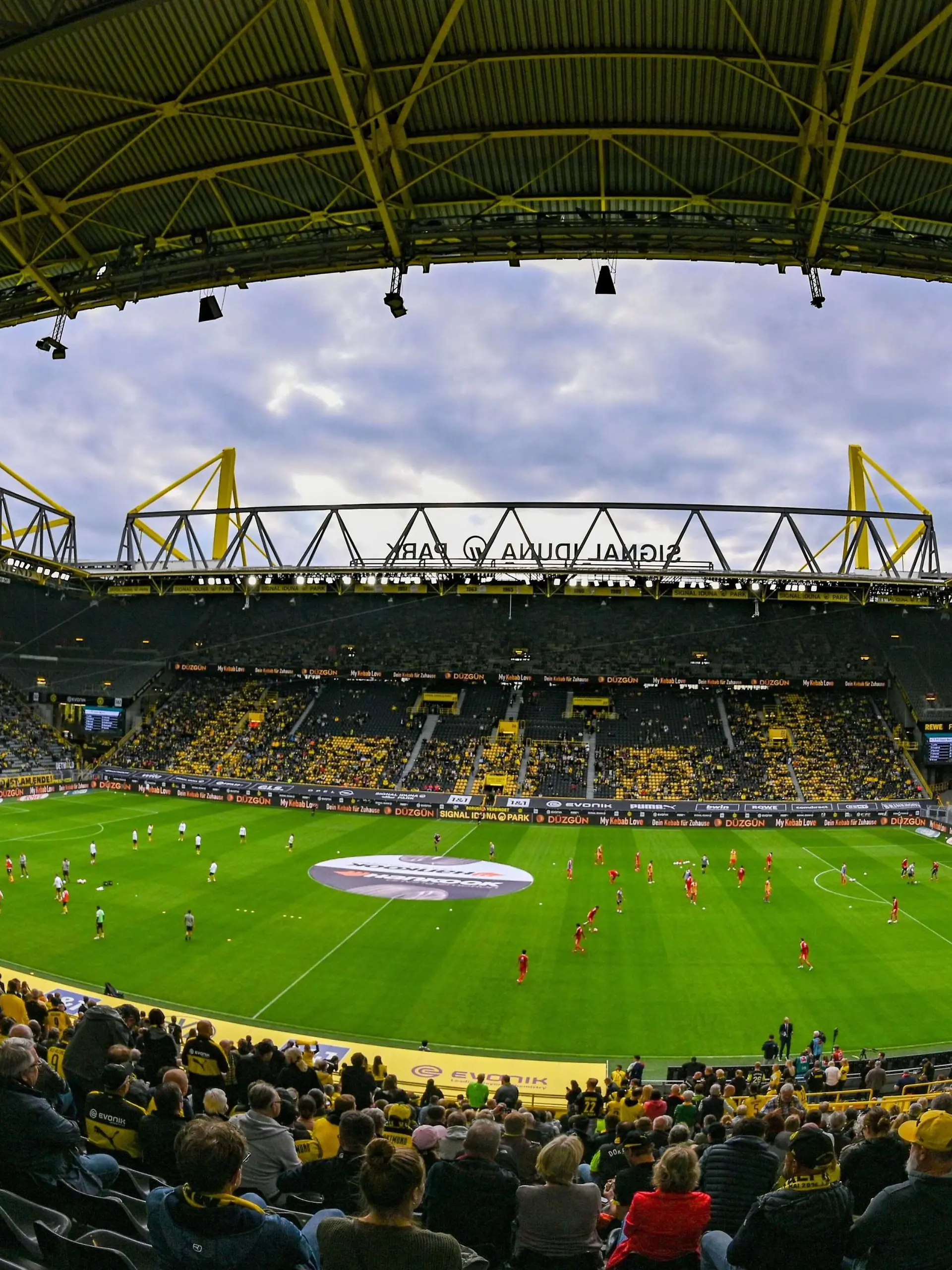  Fußball 1. Bundesliga 5. Spieltag Borussia Dortmund - 1. FC Union Berlin am 19.09.2021 im Signal Iduna Park in Dortmund Signal Iduna Park DFL regulations prohibit any use of photographs as image sequences and/or quasi-video. *** Fußball 1 Bundesliga 5 Spieltag Borussia Dortmund 1 FC Union Berlin am 19 09 2021 im Signal Iduna Park in Dortmund Signal Iduna Park DFL regulations prohibit any use of photographs as image sequences and or quasi video xMNx