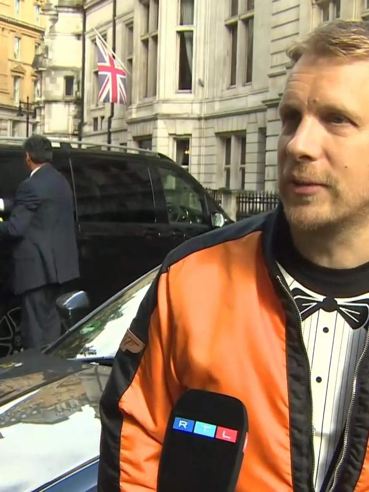 Oliver Pocher kurz vor der Bond-Weltpremiere in London.