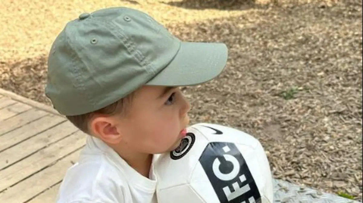 Götze-Junior am Ball