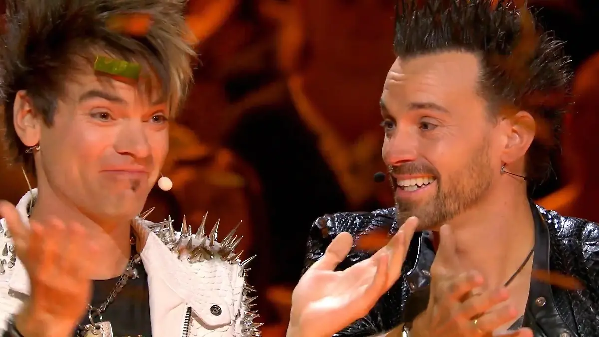Diese Teenies begeistern die "Ehrlich Brothers" Goldener Buzzer für Tanz-Kids