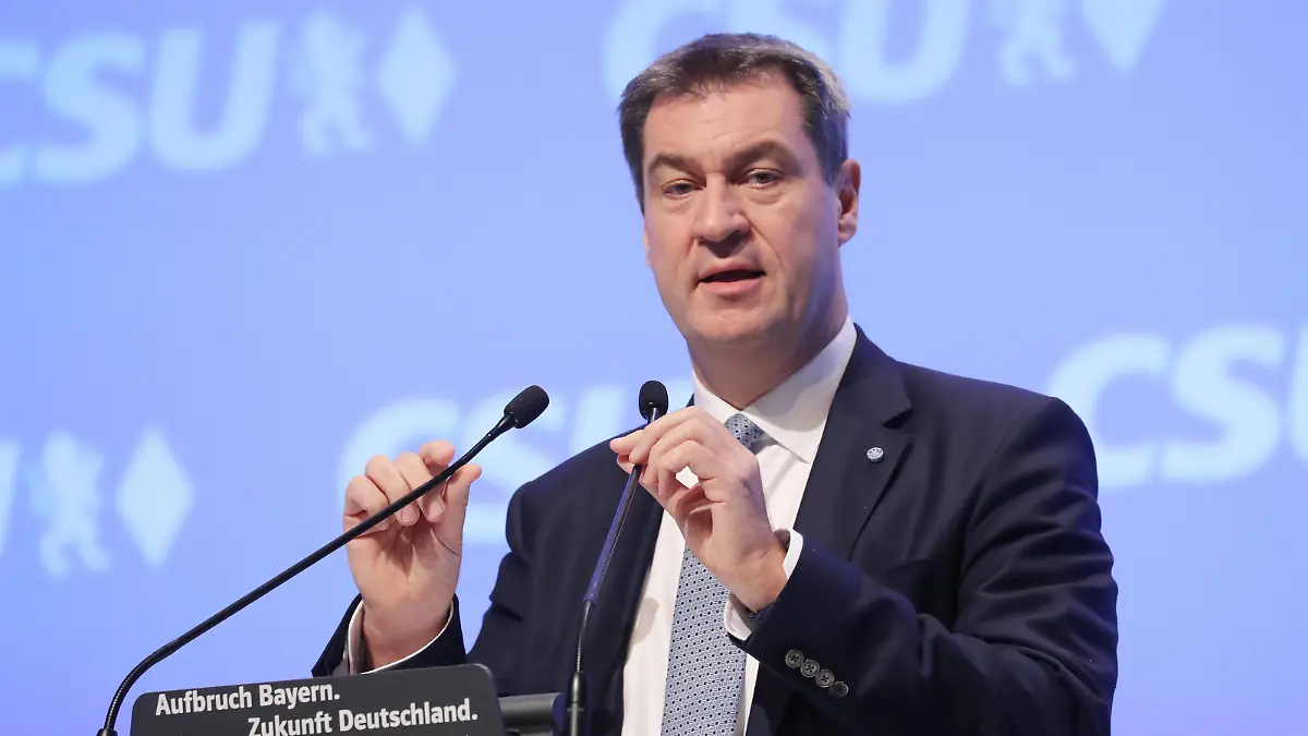  CSU Parteitag 2019 in der Münchner Olympiahalle Dr. Markus Söder Soeder Ministerpräsident des Freistaates Bayern, München Bayern Deutschland Olympiahalle *** CSU Party Congress 2019 in the Munich Olympic Hall Dr Markus Söder Soeder Minister President of the Free State of Bavaria, Munich Bavaria Germany Olympic Hall
