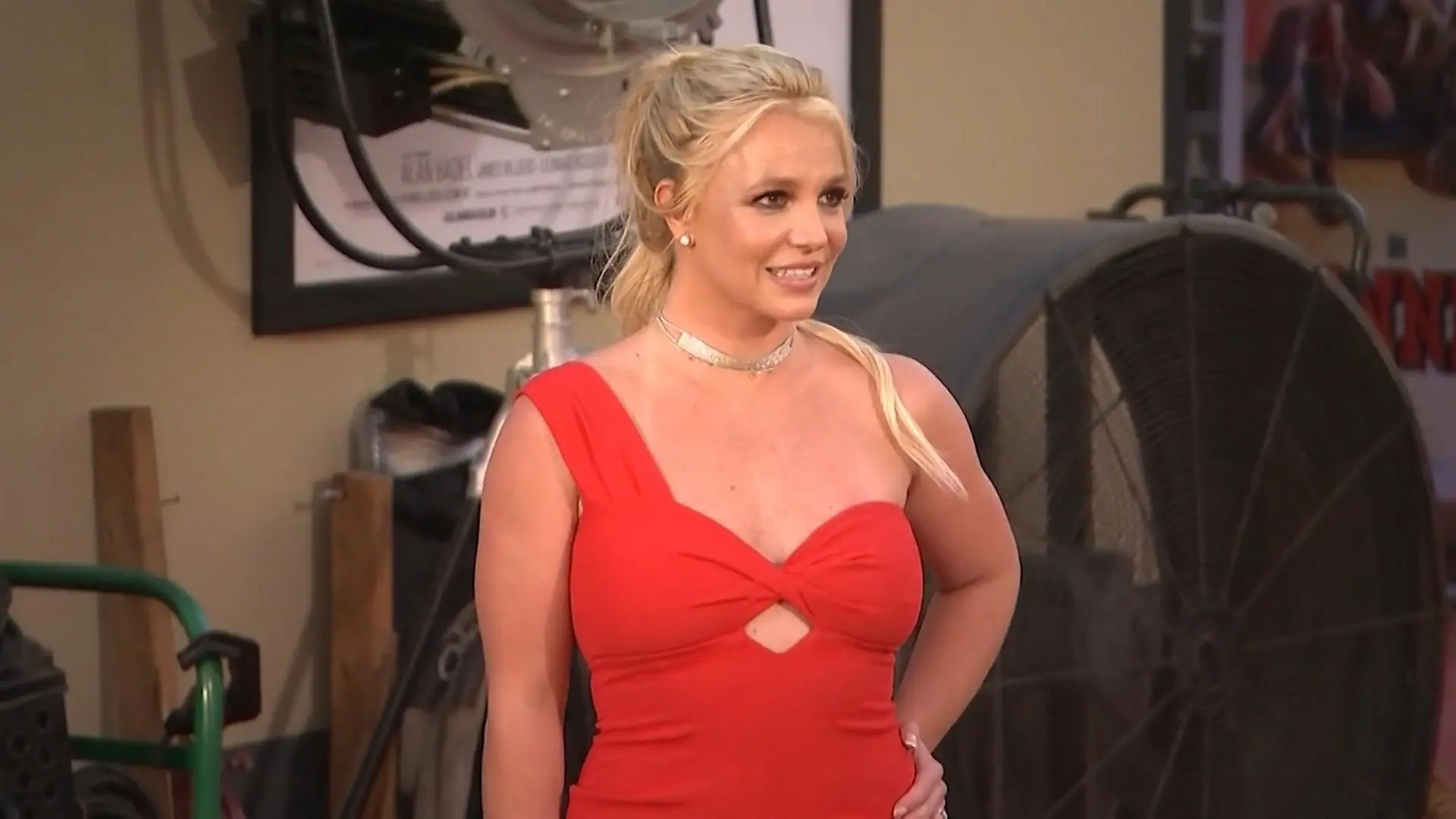 "Wie im Gefängnis" - Britney Spears sei überwacht worden Sicherheitsmitarbeiter packt aus