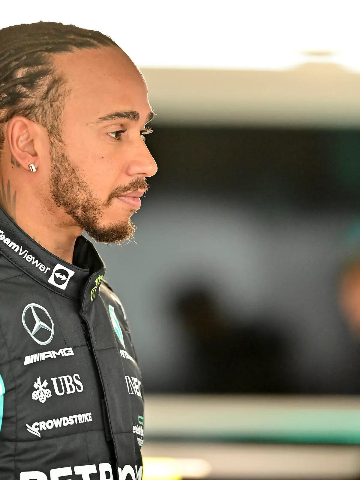  HAMILTON Lewis gbr, Mercedes AMG F1 GP W12 E Performance, portrait during the Formula 1 VTB Russian Grand Prix 2021, 15th round of the 2021 FIA Formula One World Championship, WM, Weltmeisterschaft from September 24 to 26, 2021 on the Sochi Autodrom, in Sochi, Russia - Photo DPPI FORMULE 1 : Grand prix de Russie - Sotchi - 25/09/2021 DPPI/PANORAMIC PUBLICATIONxNOTxINxFRAxITAxBEL 00121031_24-09-21-RUS-2003-PVE