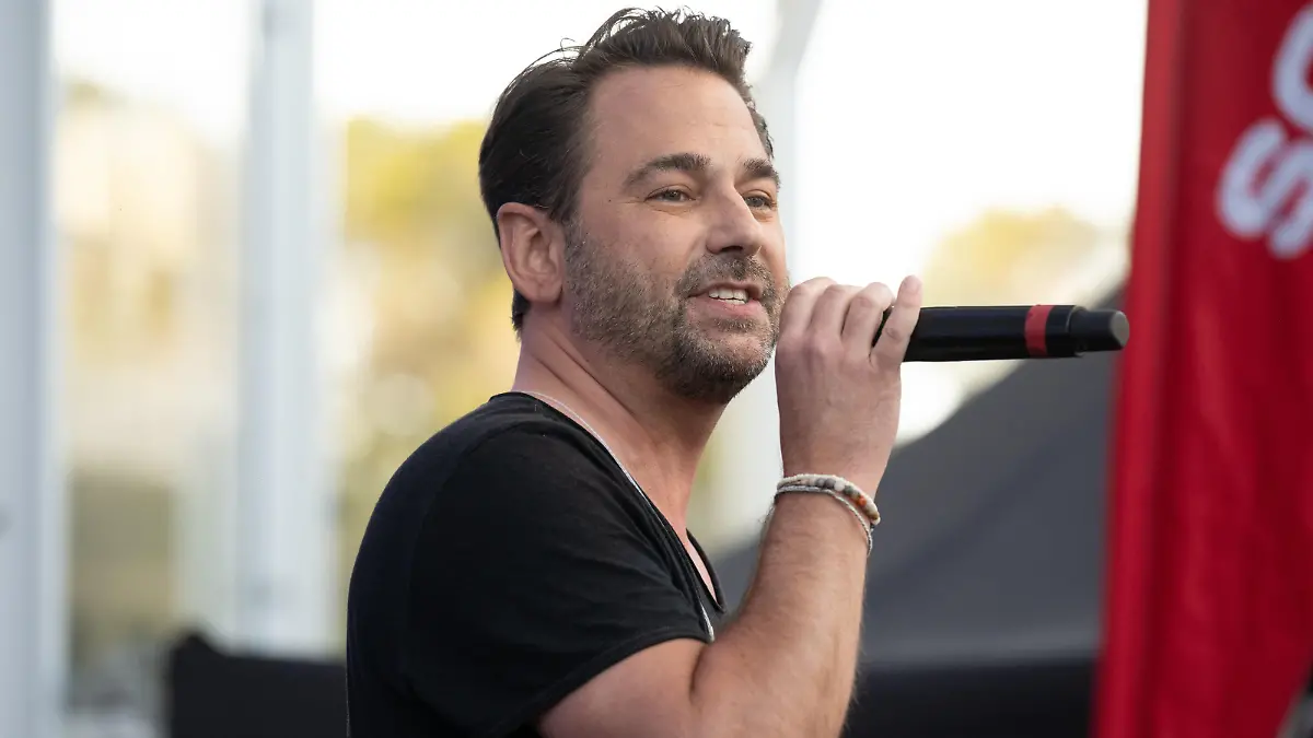 PALMA, SPAIN - MAY 5 2023 : Dennis Wilms at - U104 Schlagerreise Cala Barca Mallorca on May 5, 2023 in Palma, . / 050523